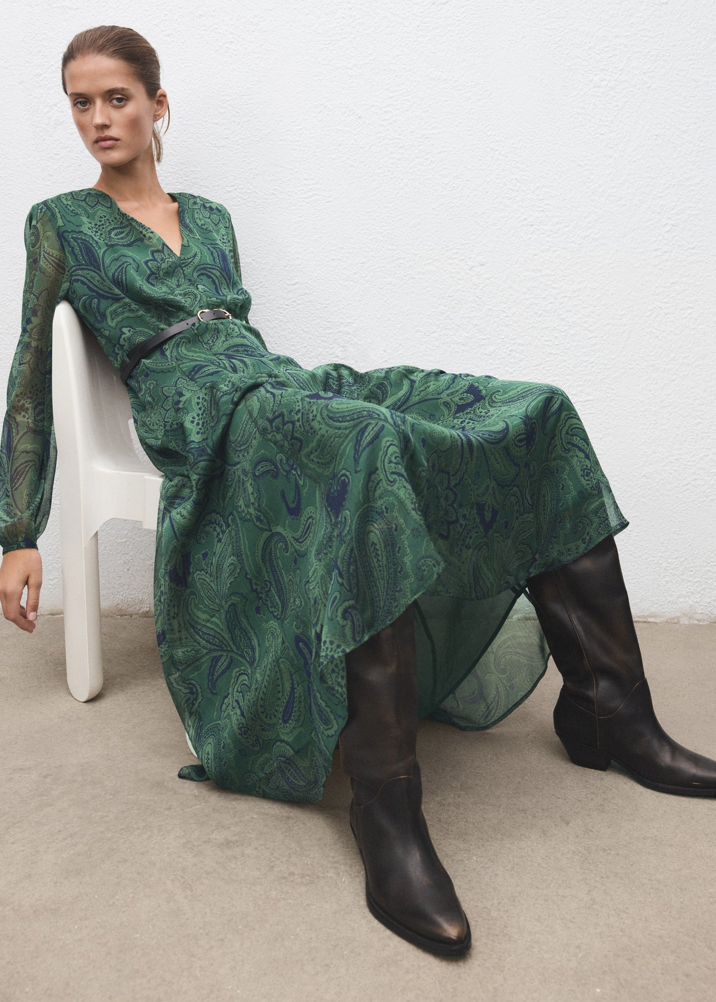 Belt printed dress
