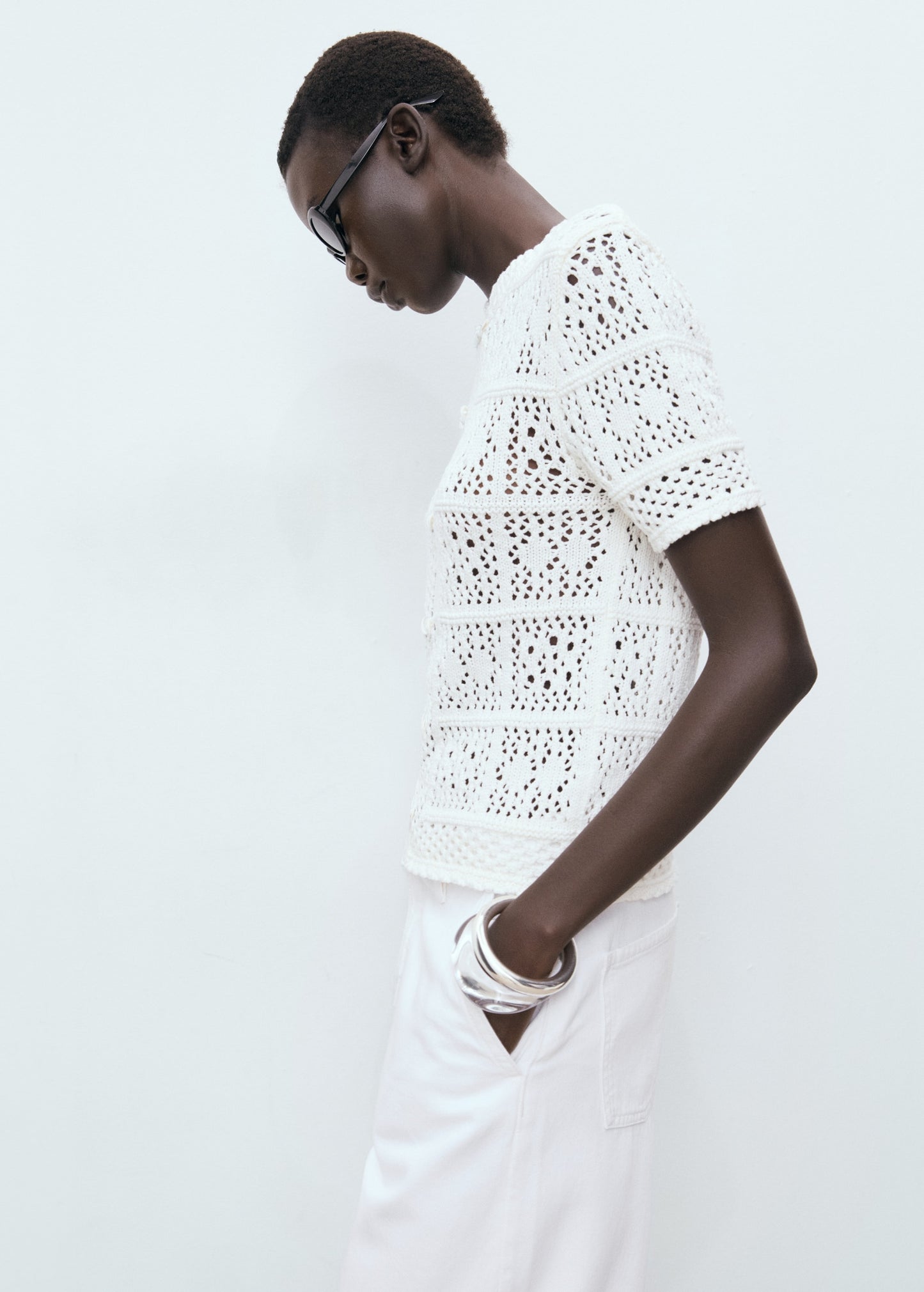 Short-sleeved crochet cardigan