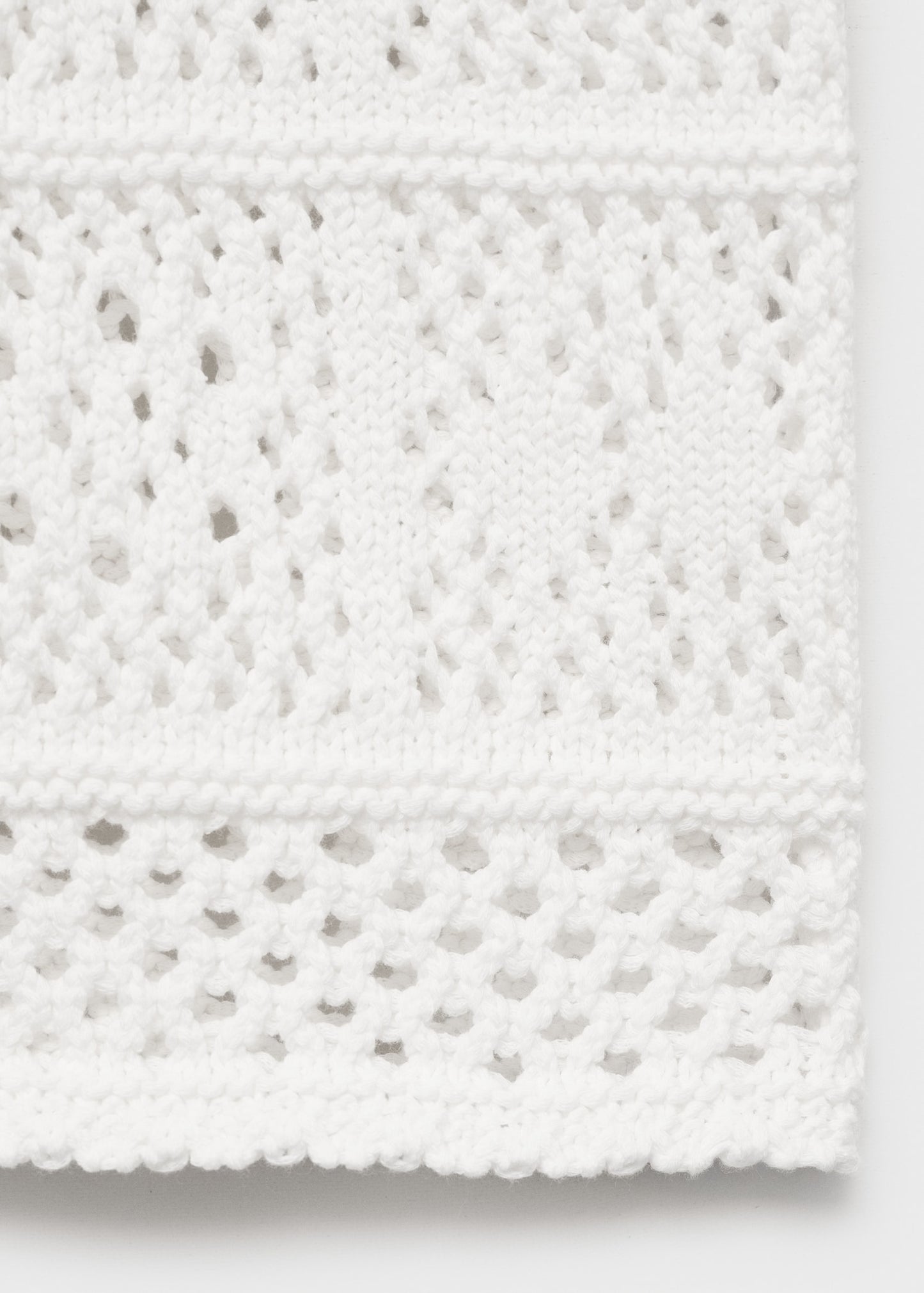 Short-sleeved crochet cardigan