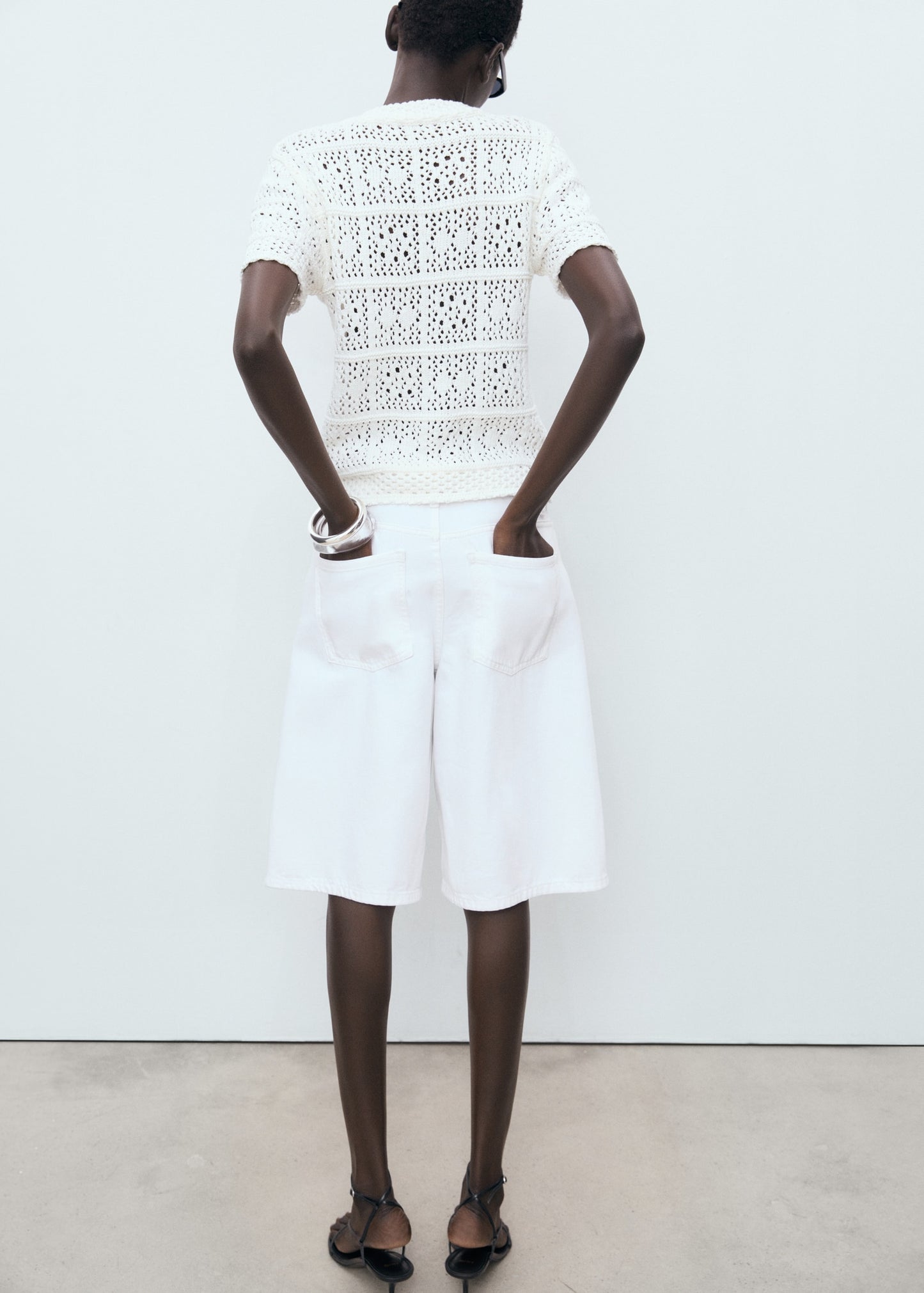 Short-sleeved crochet cardigan