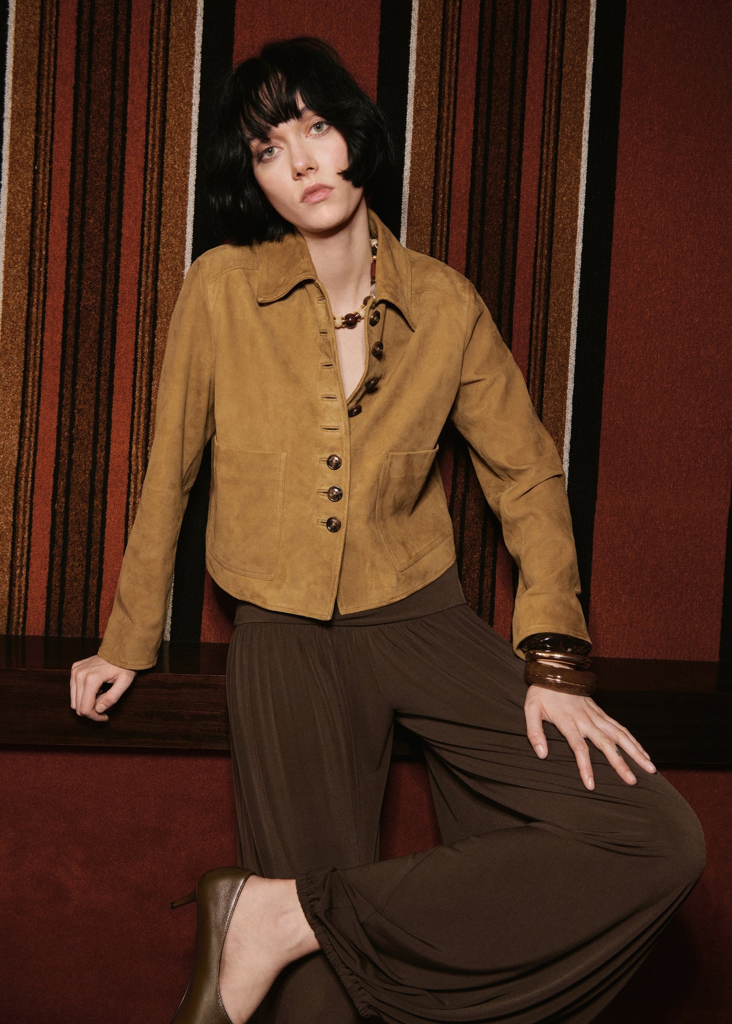 Suede jacket with buttons