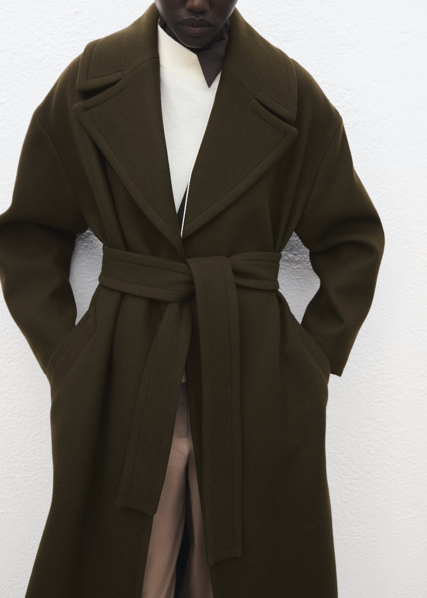 Virgin wool coat with belt
