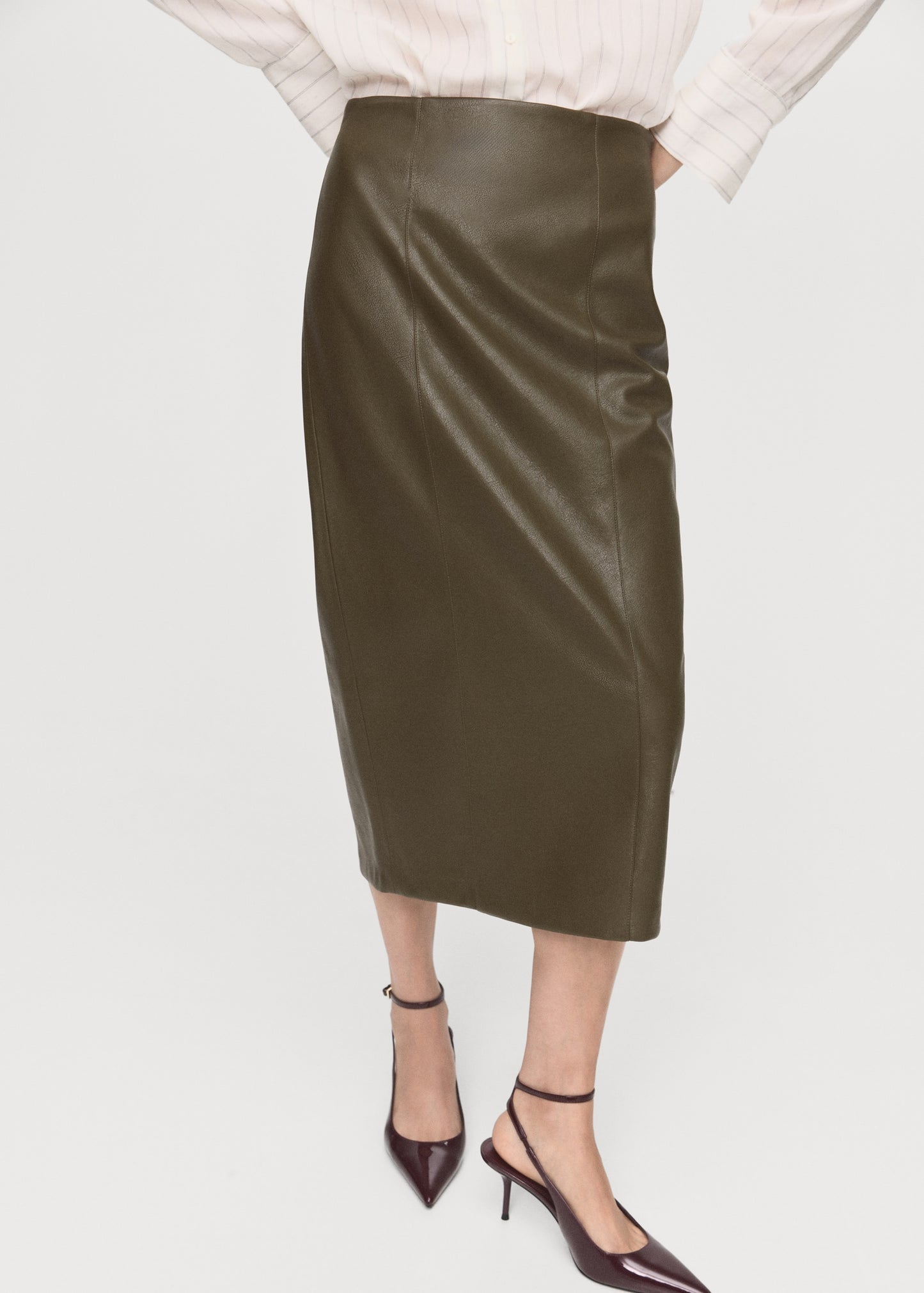 Faux-leather pencil skirt