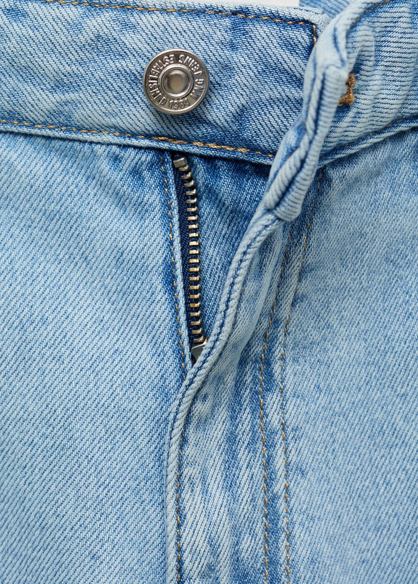 Wideleg jeans with turned-up hem