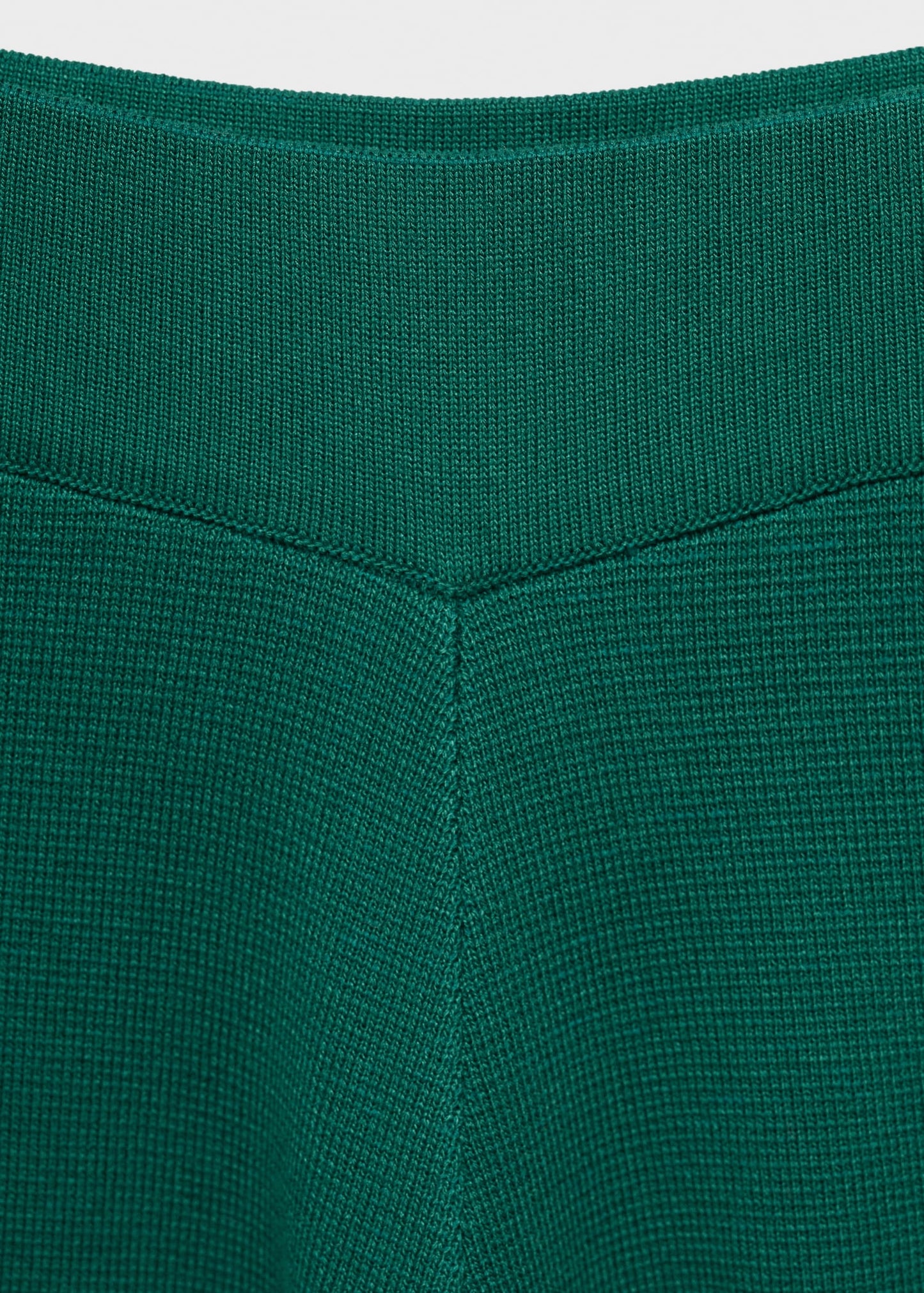 Fine-knit straight-fit trousers
