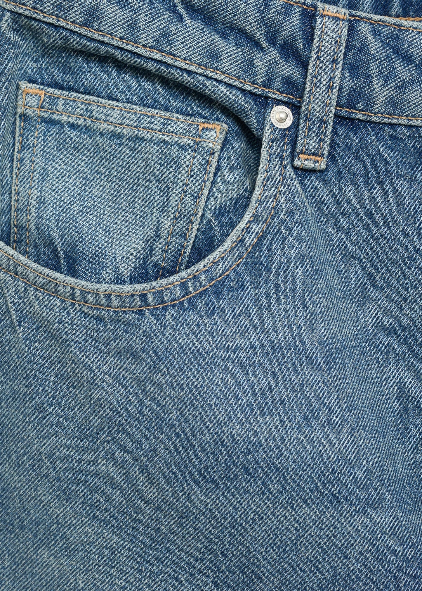 Mid-rise straight jeans