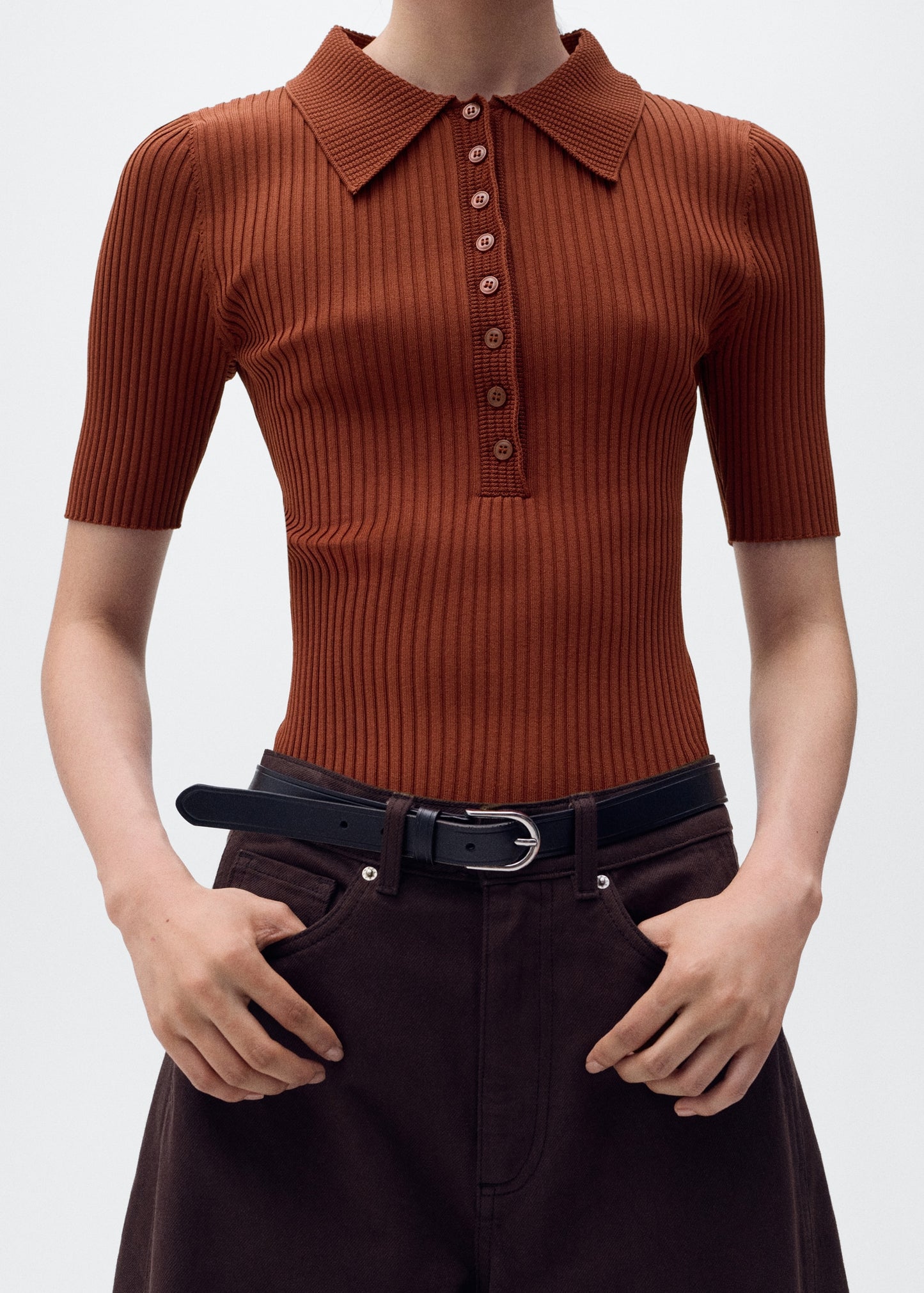 V-neck ribbed knit sweater