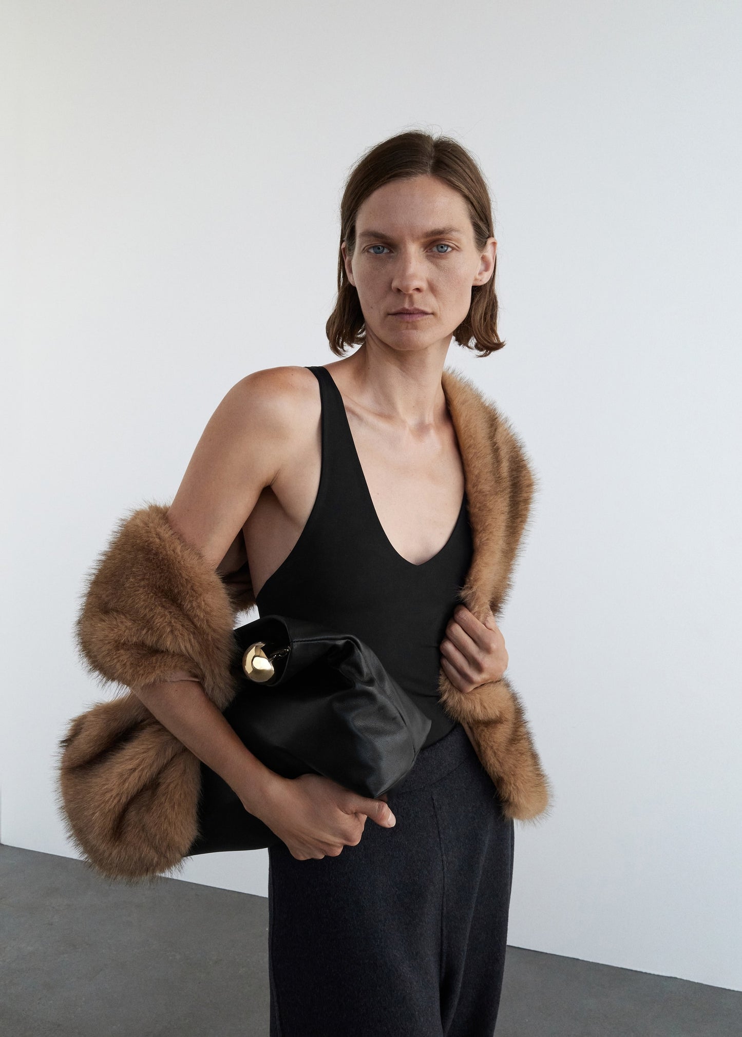 Fur-effect scarf