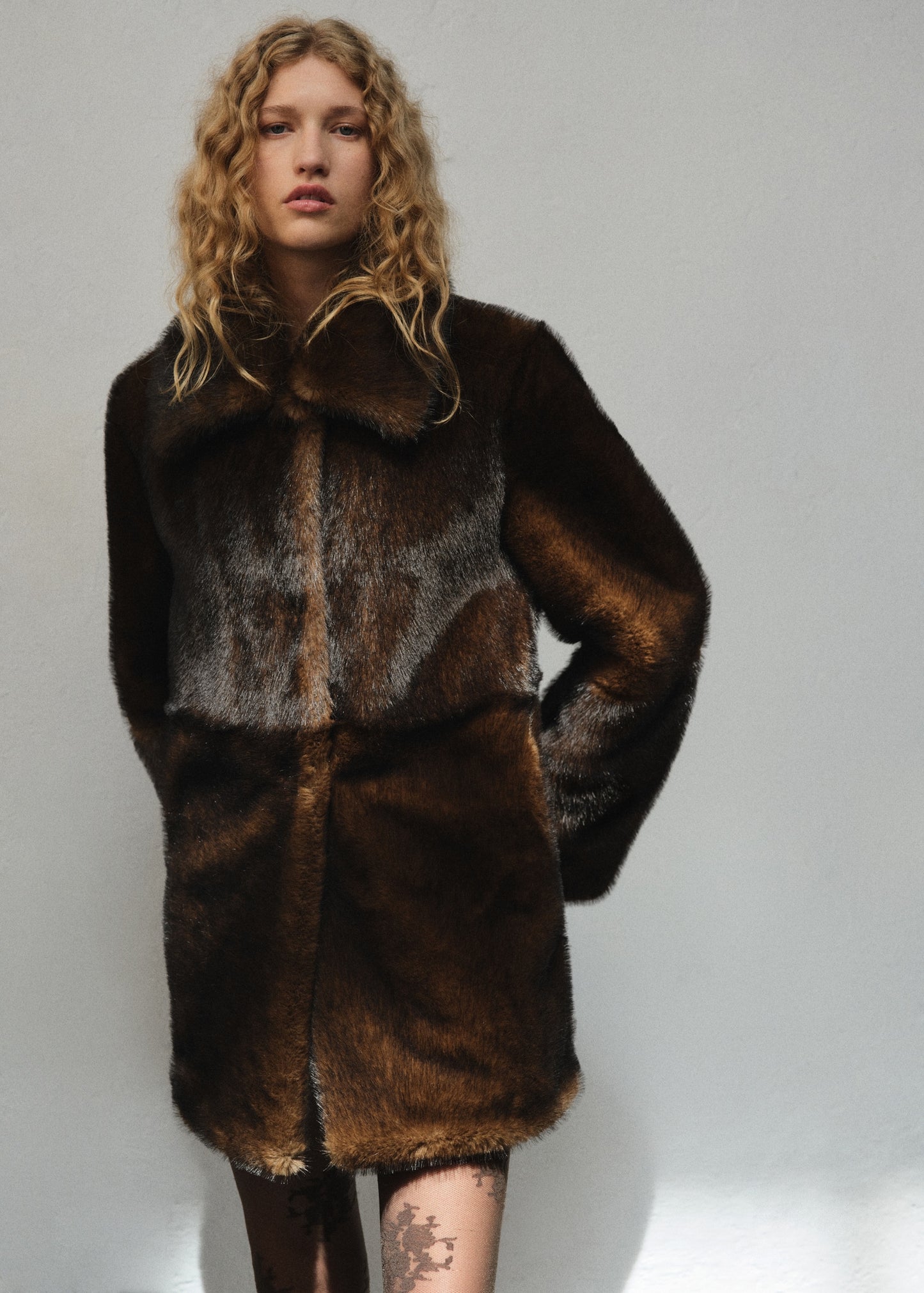 Fur-effect coat with shirt collar