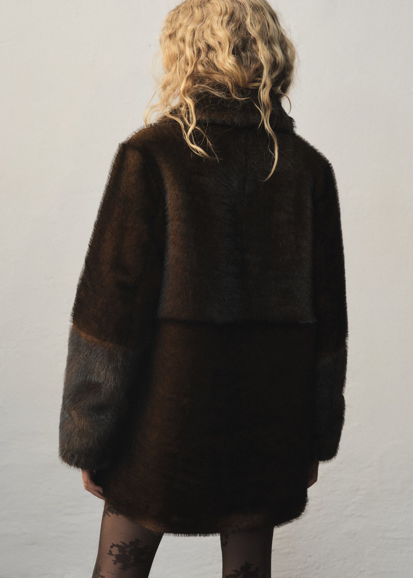 Fur-effect coat with shirt collar