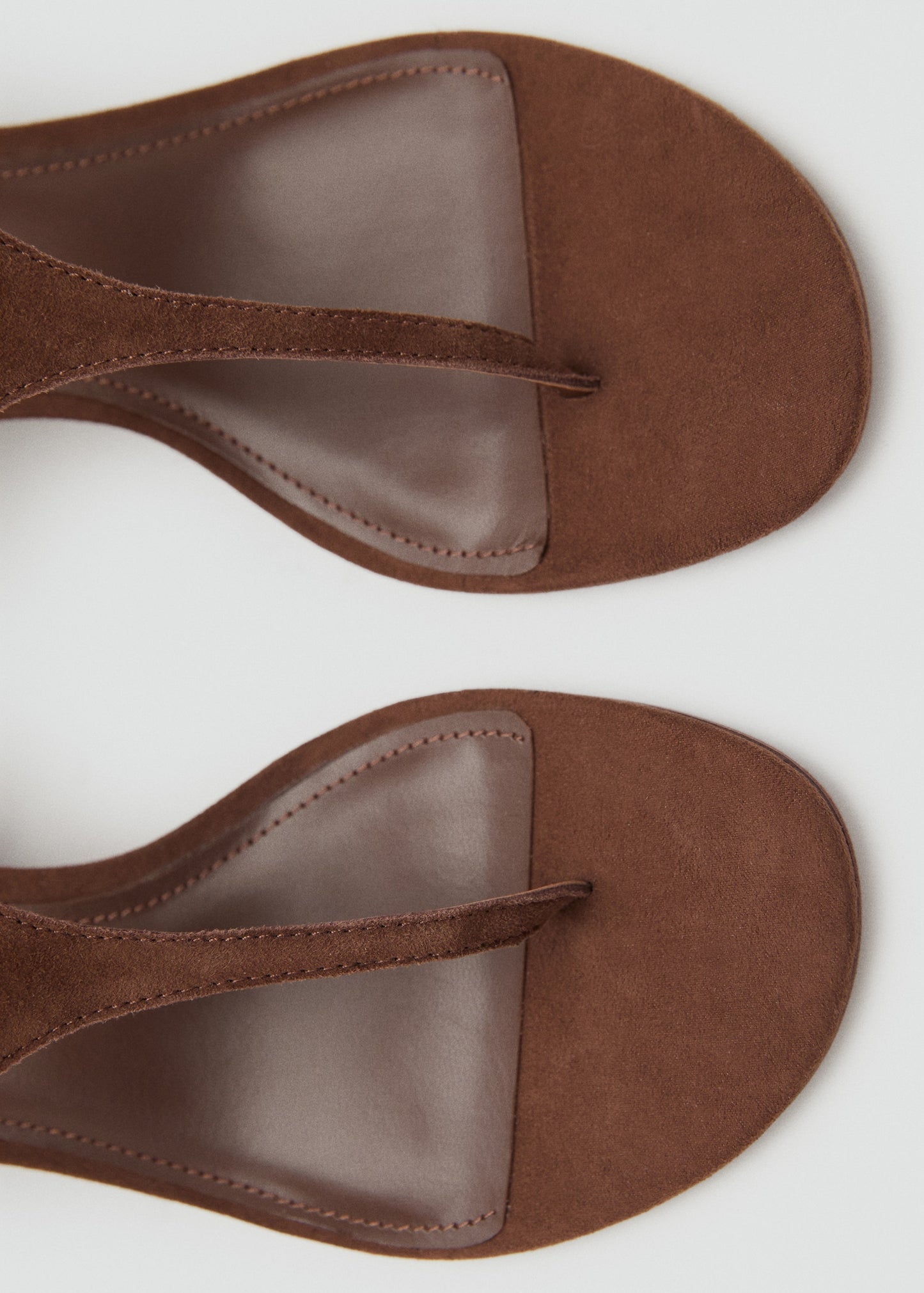 Suede leather heeled sandal