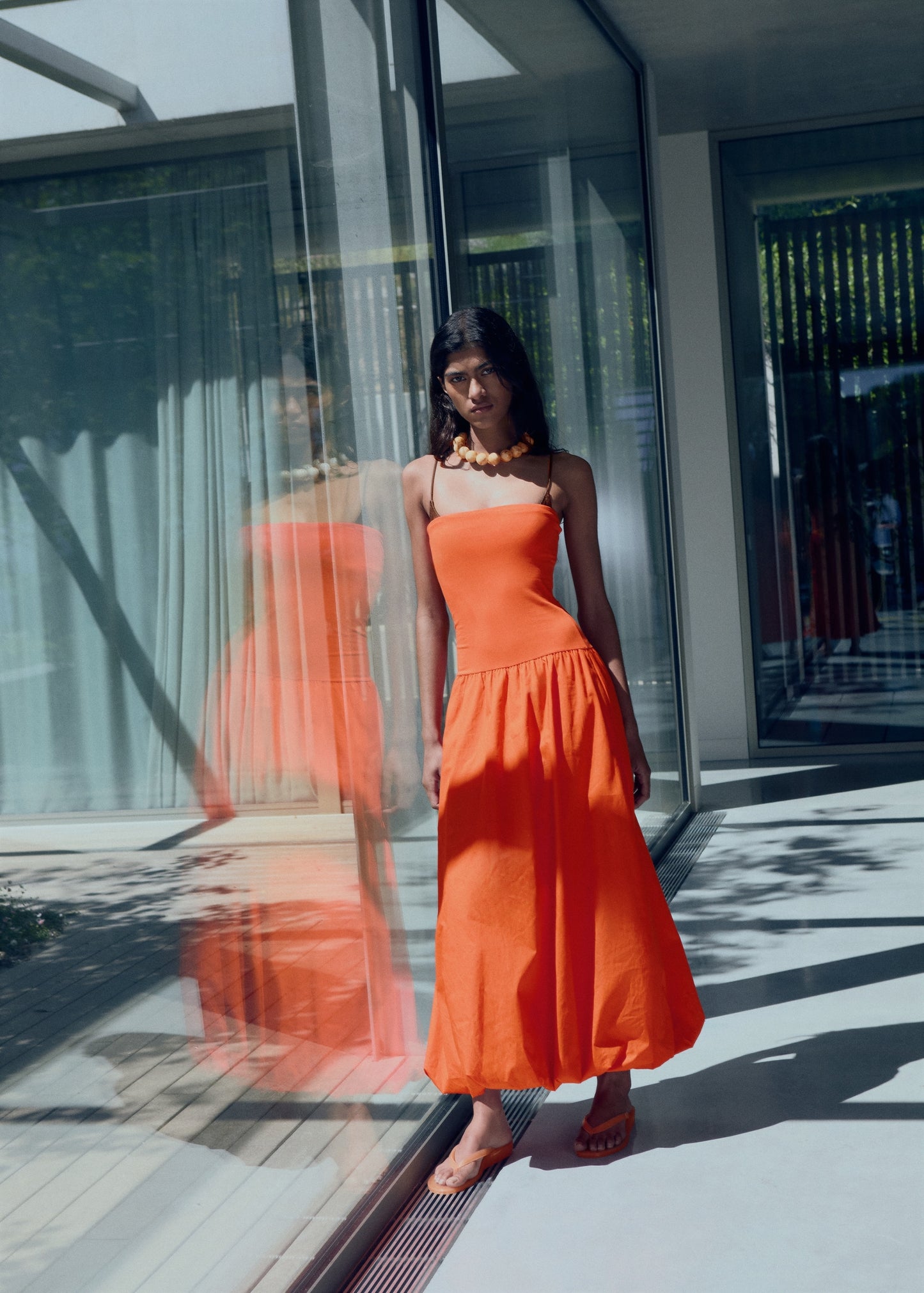 Balloon-effect strapless dress