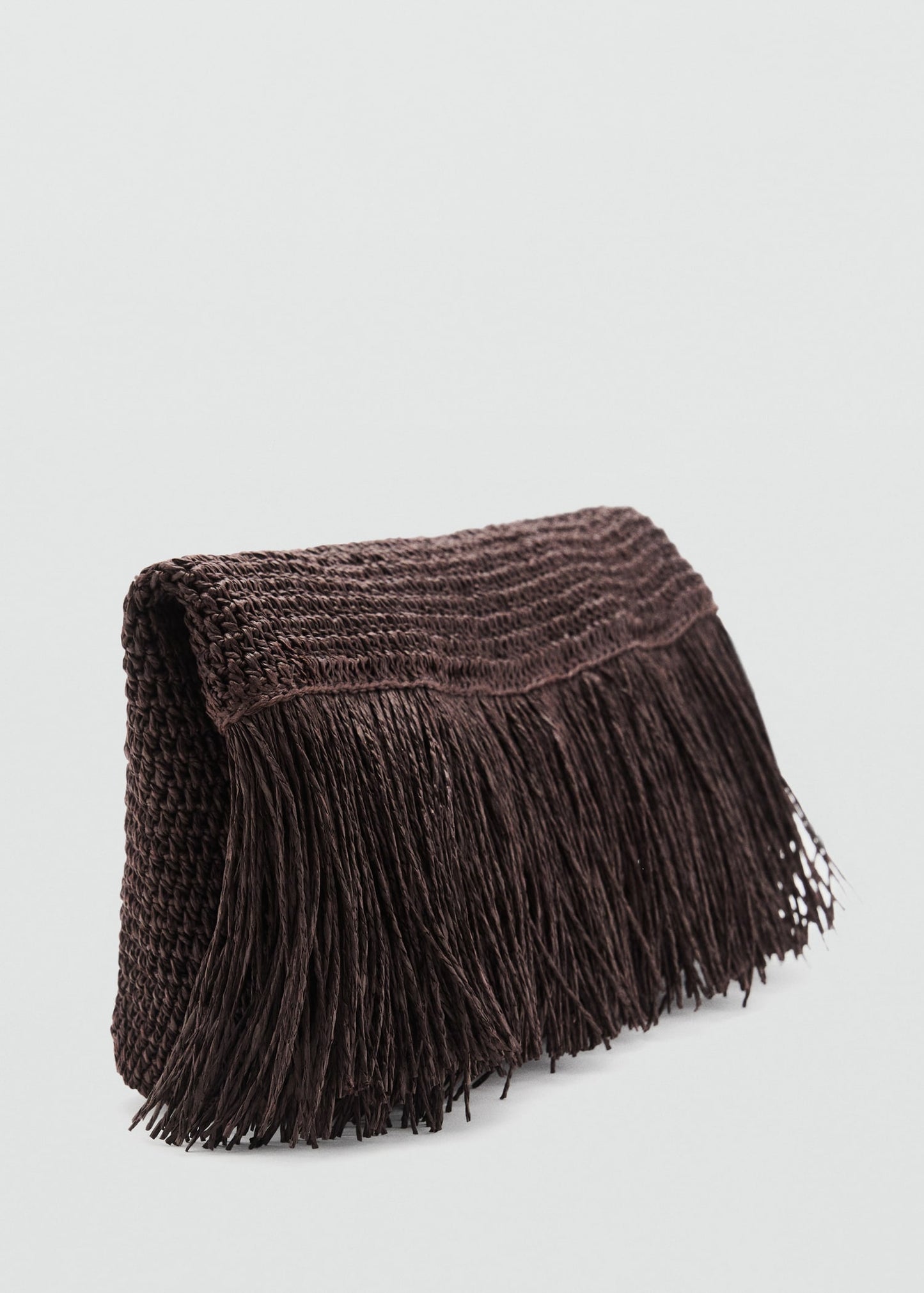 Natural fibre handbag with fringes