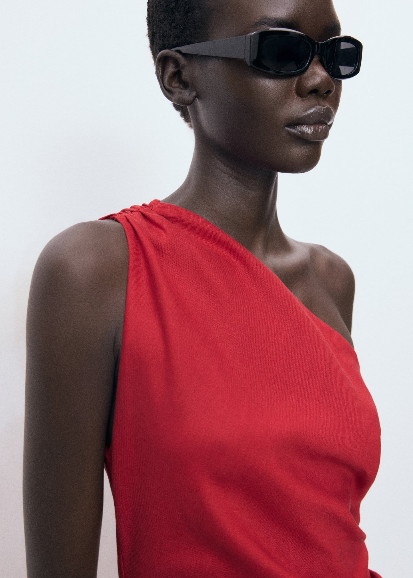 Lyocell dress with asymmetrical neckline