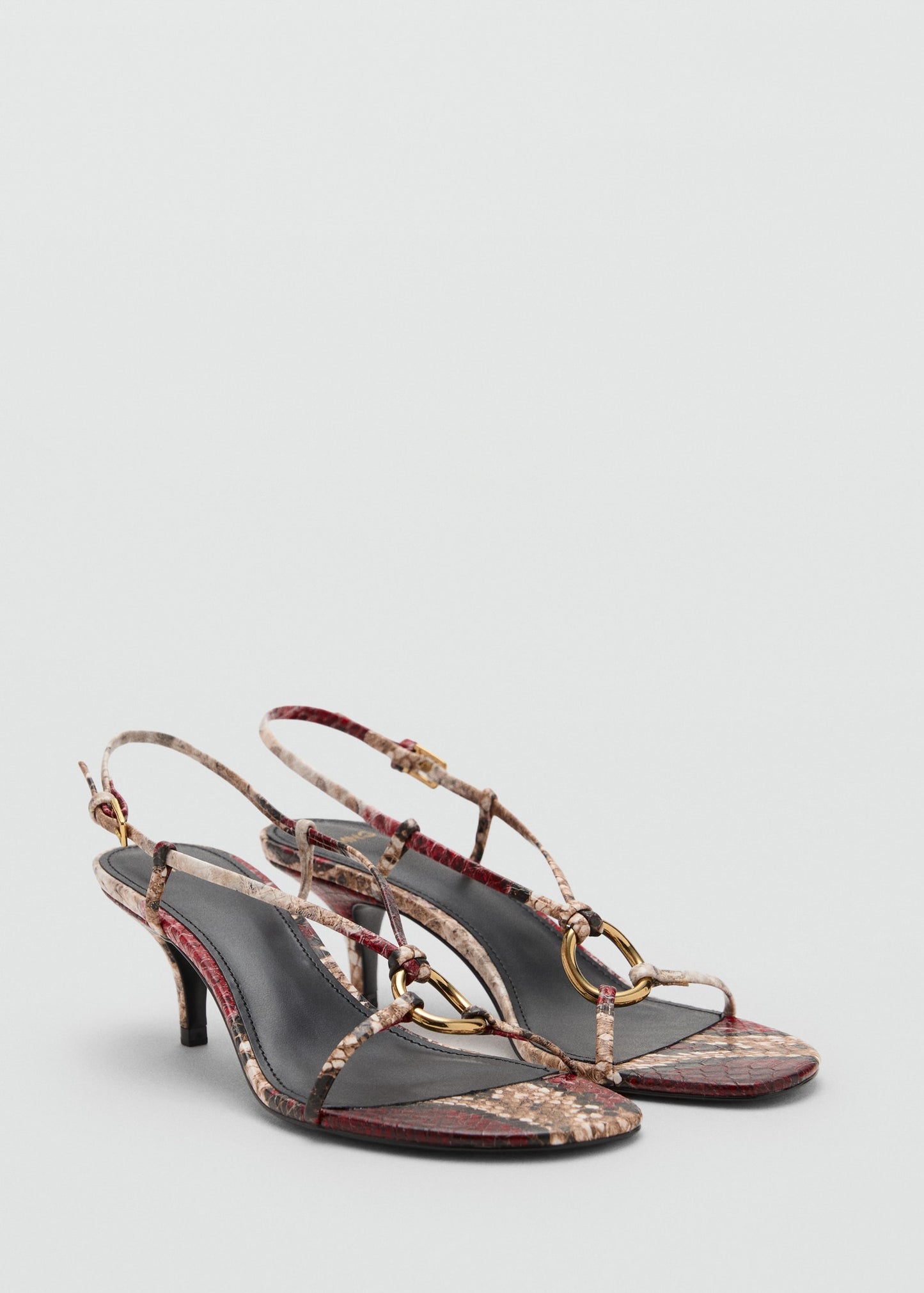 Heeled sandal with hoop detail