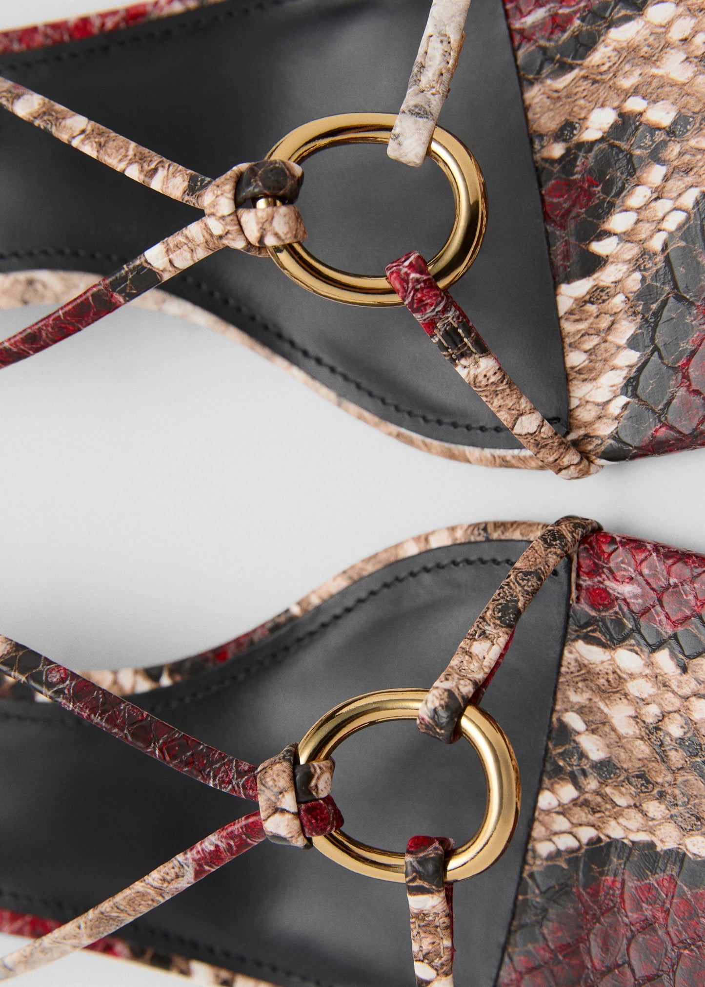 Heeled sandal with hoop detail
