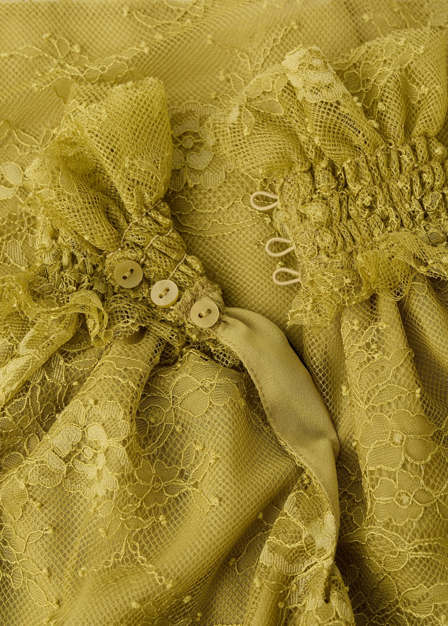 Lace top with ruff collar