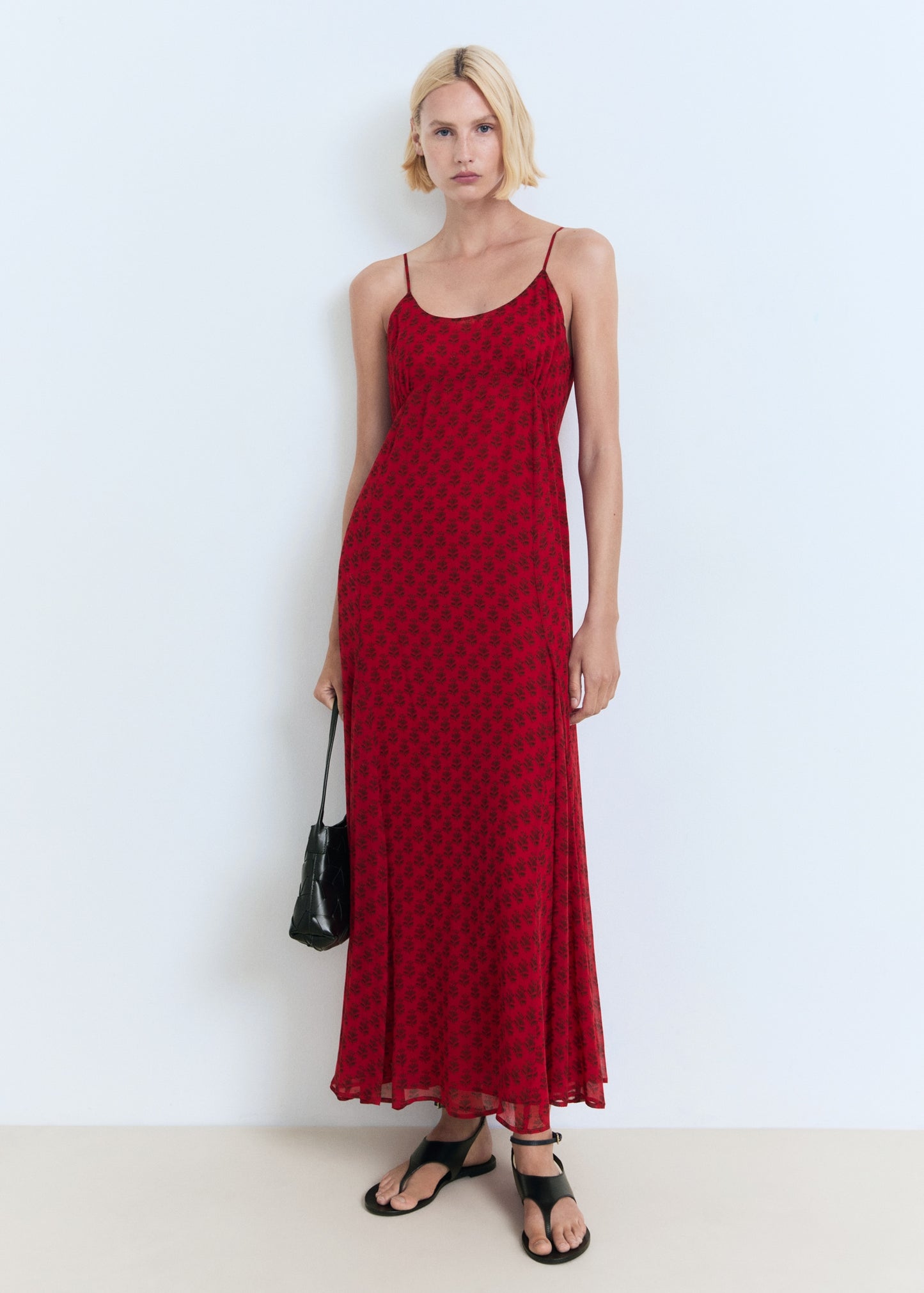 Floral-print chiffon dress
