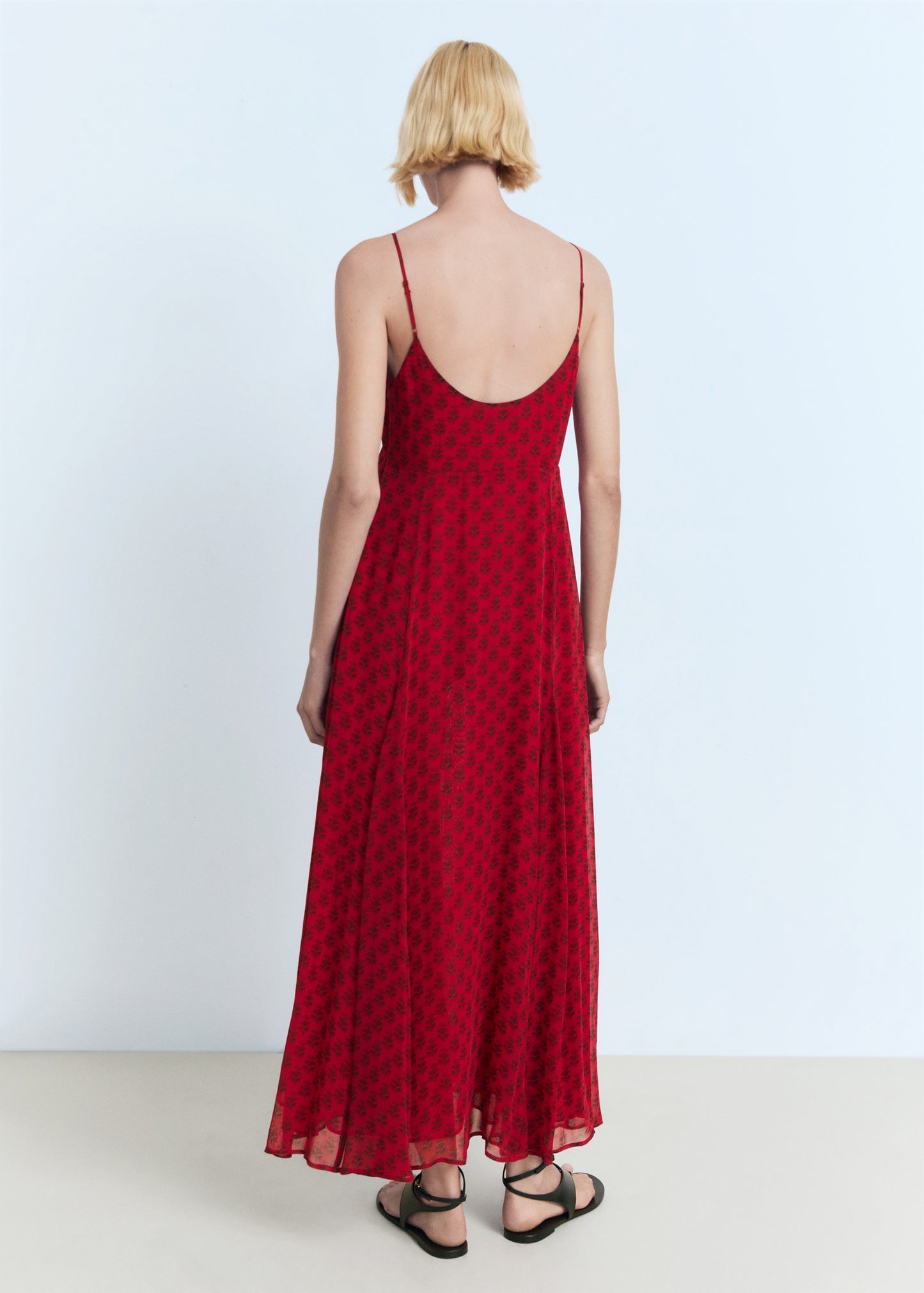Floral-print chiffon dress