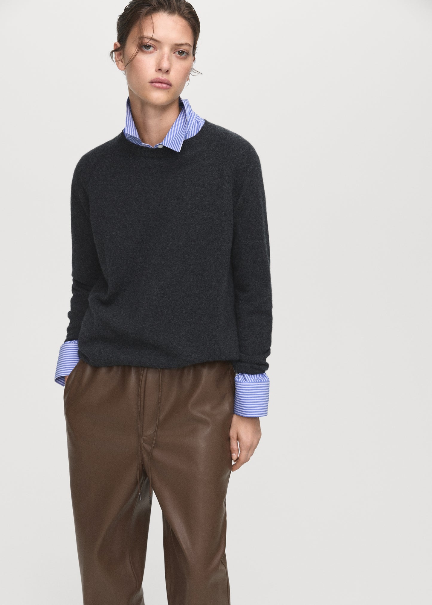 Leather-effect elastic waist trousers