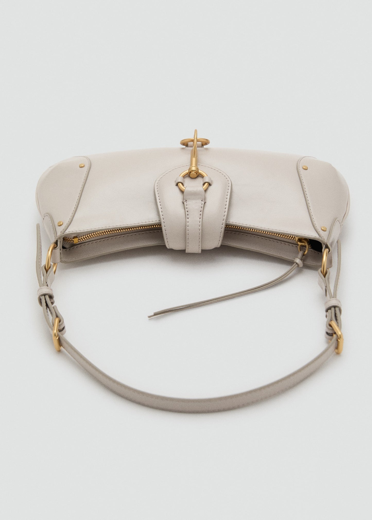 Shoulder bag with snap hook