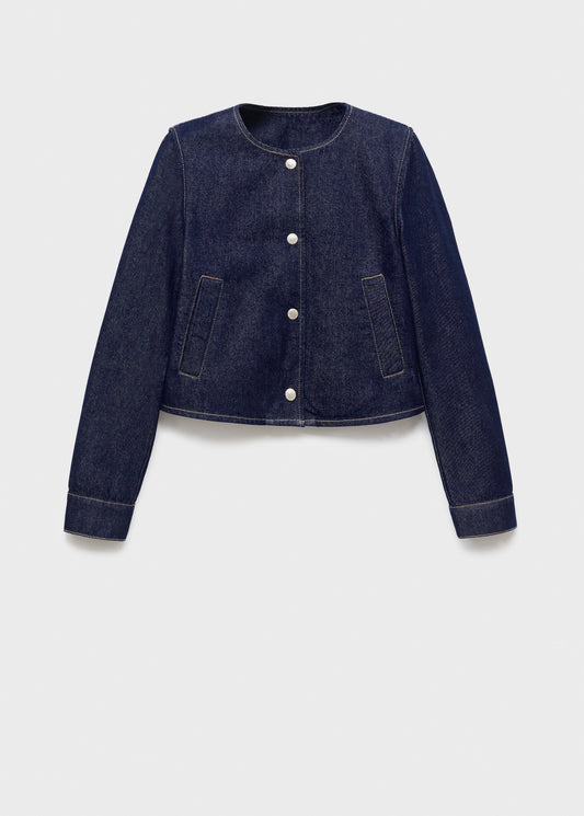 Denim jacket with pockets