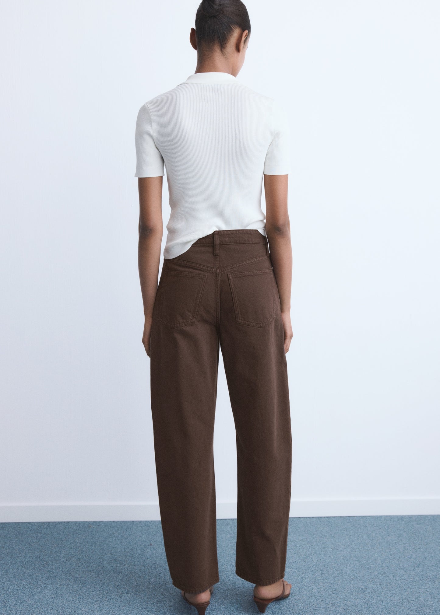High-rise balloon jeans
