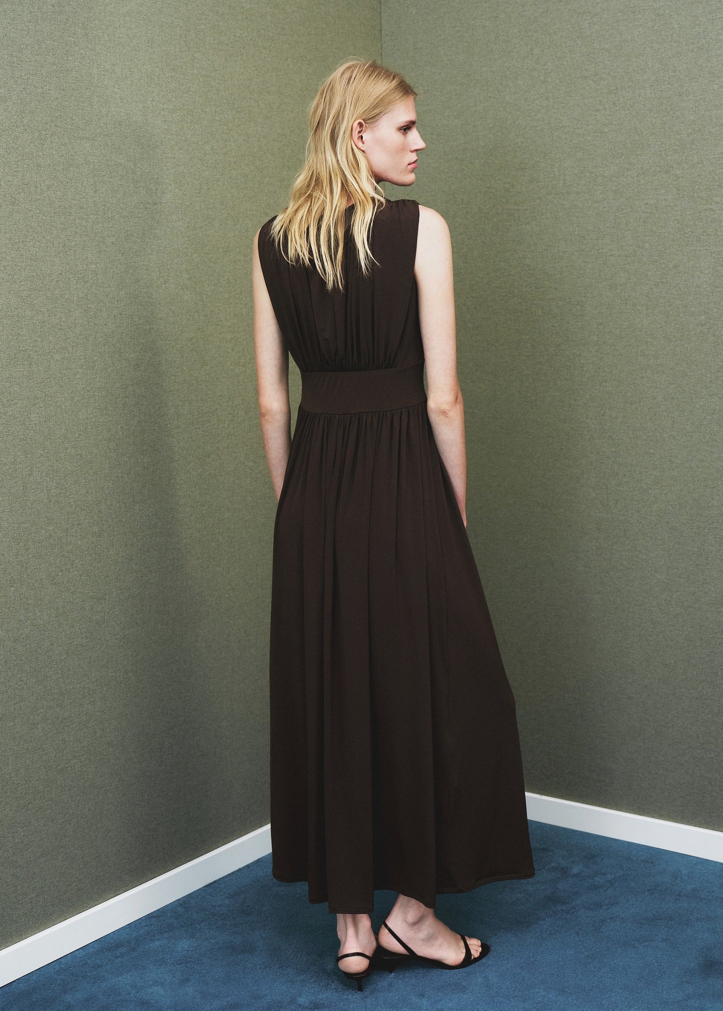 Long gathered dress