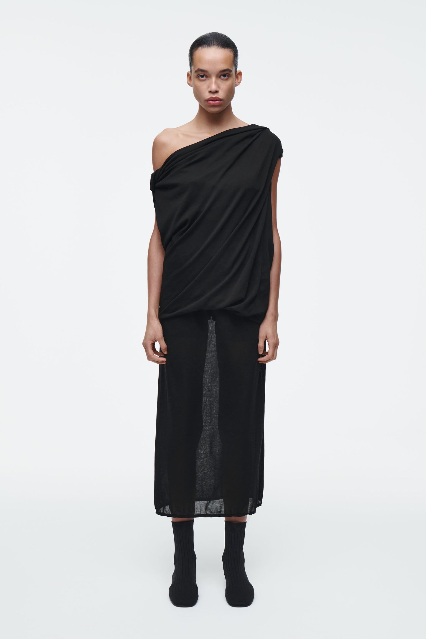 Sheer knitted skirt