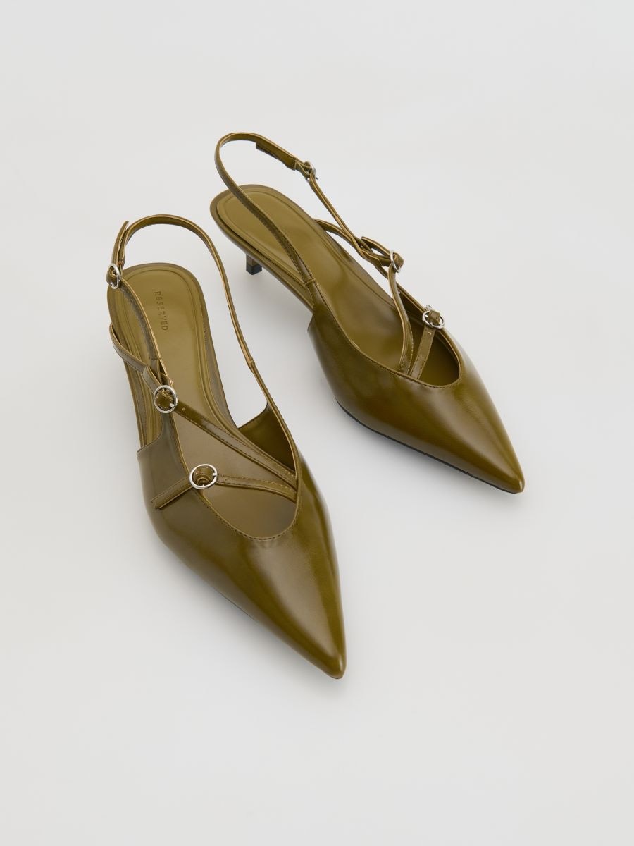 Pumps with open heel