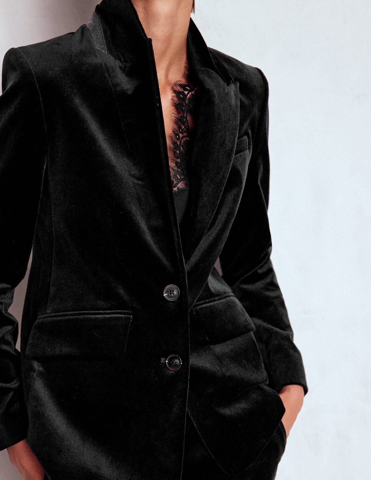 Stamford Velvet Blazer