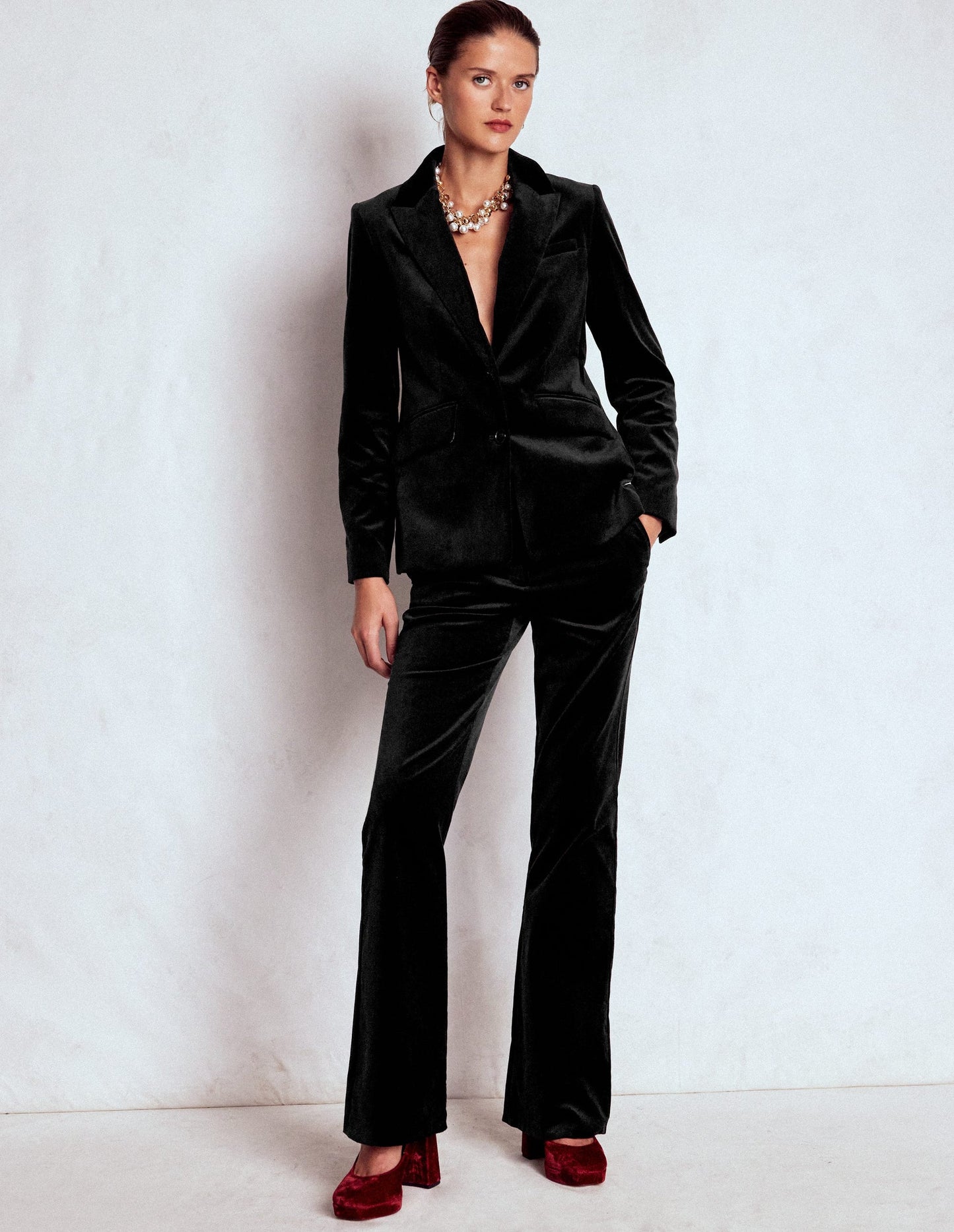 Stamford Velvet Blazer