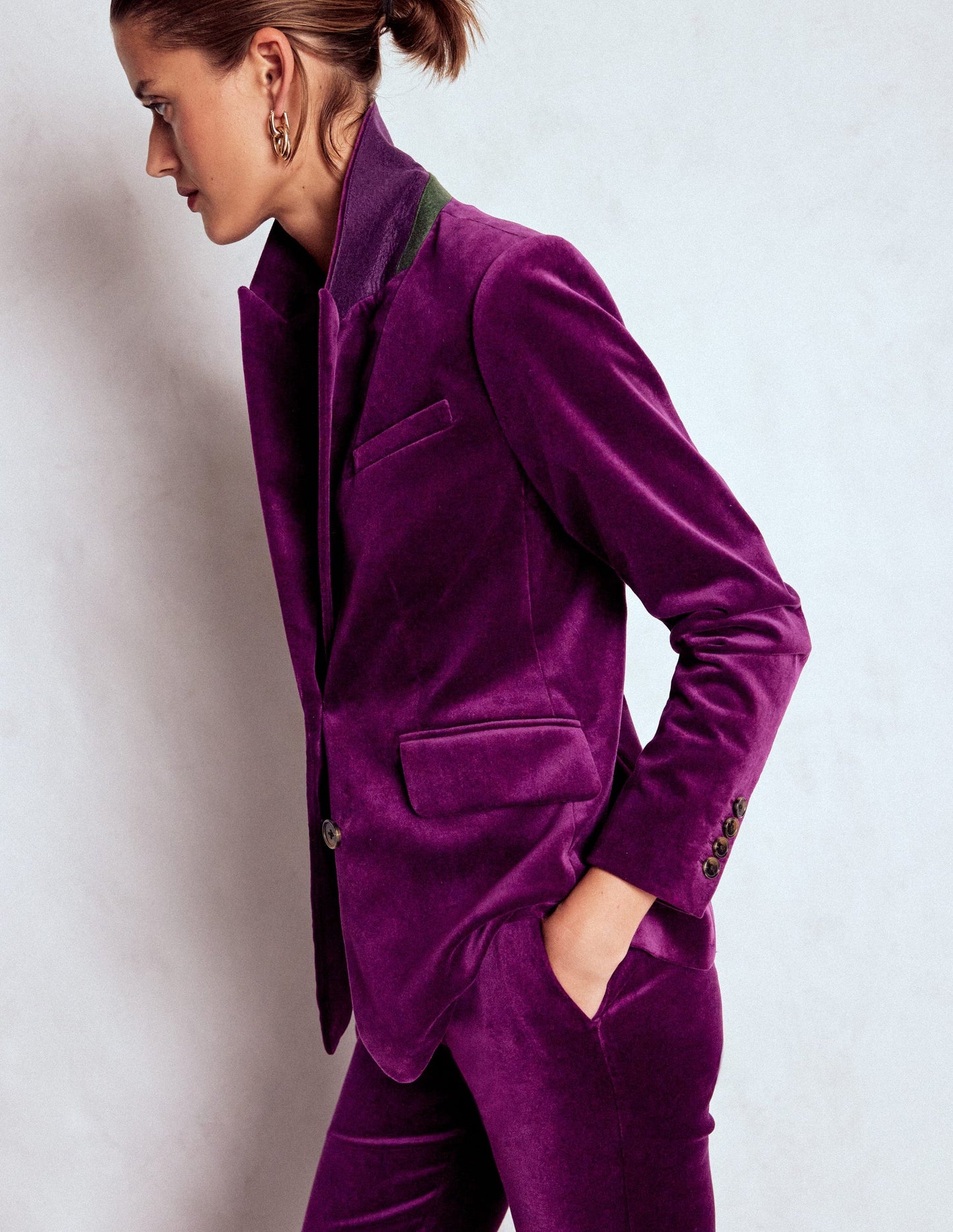 Stamford Velvet Blazer