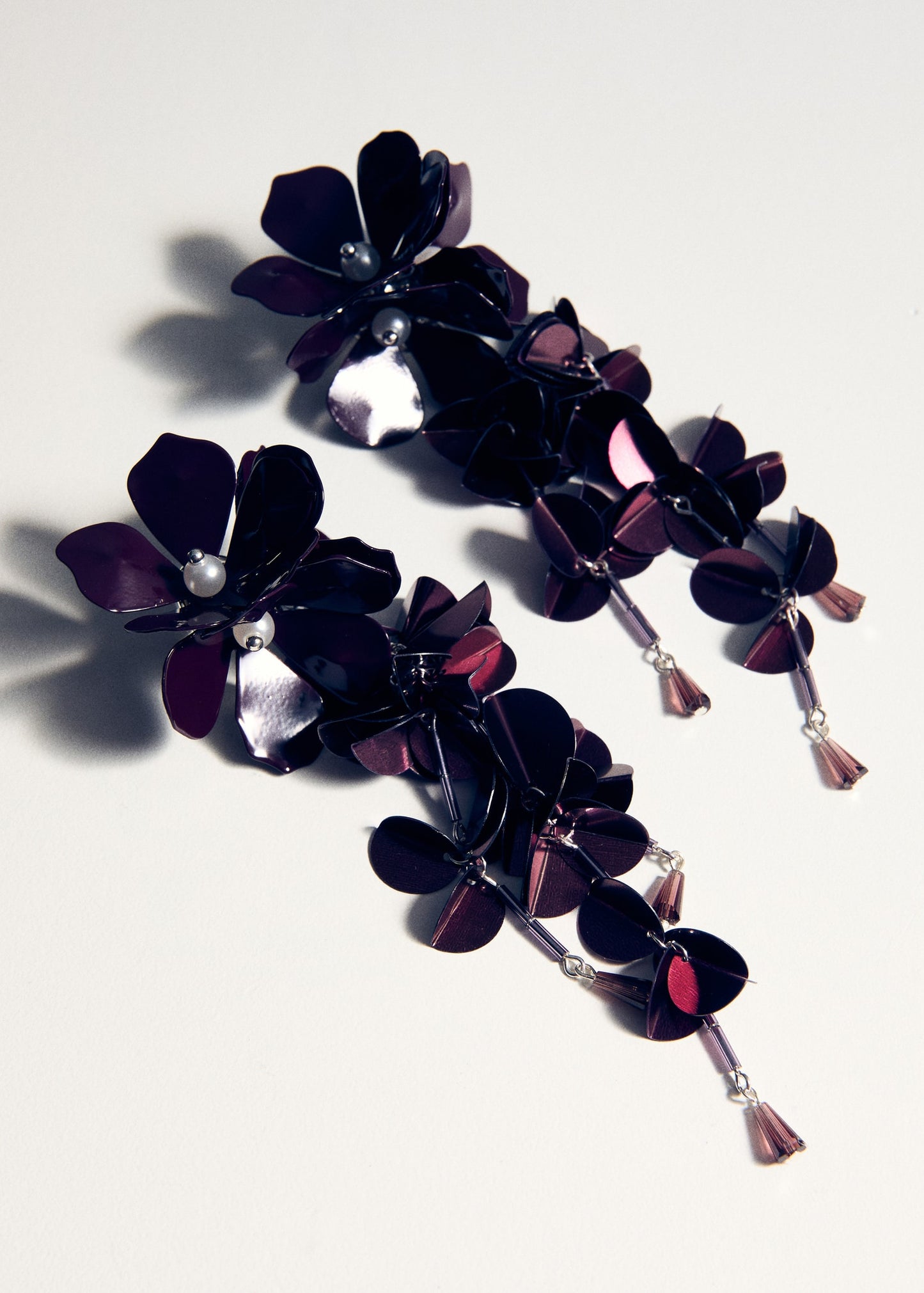 Hanging floral earrings