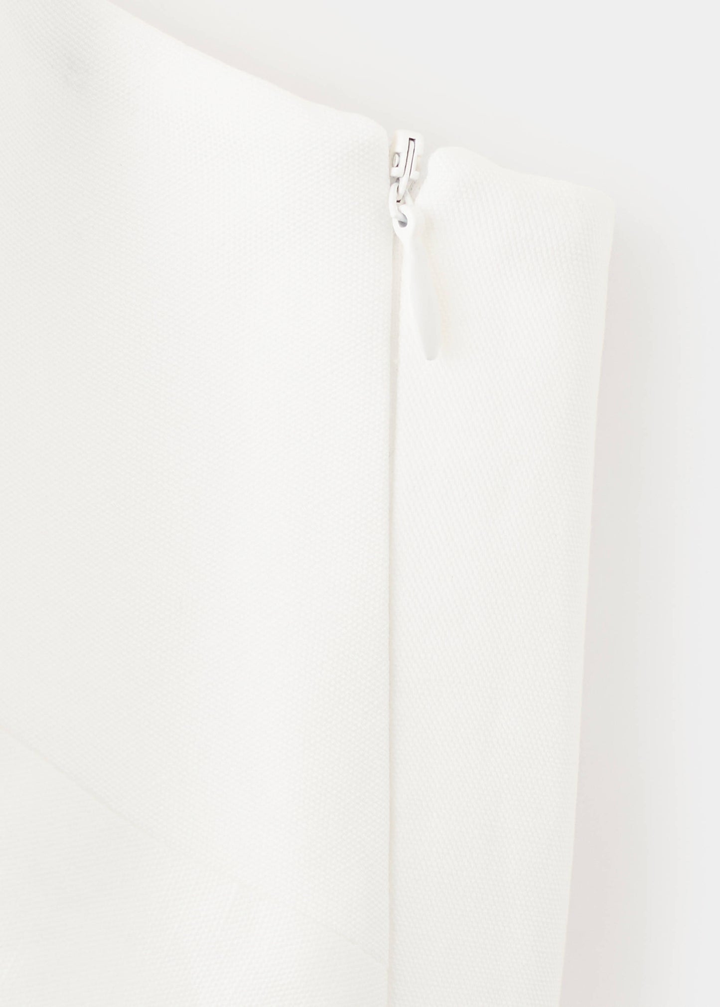 Crossed halter crop top