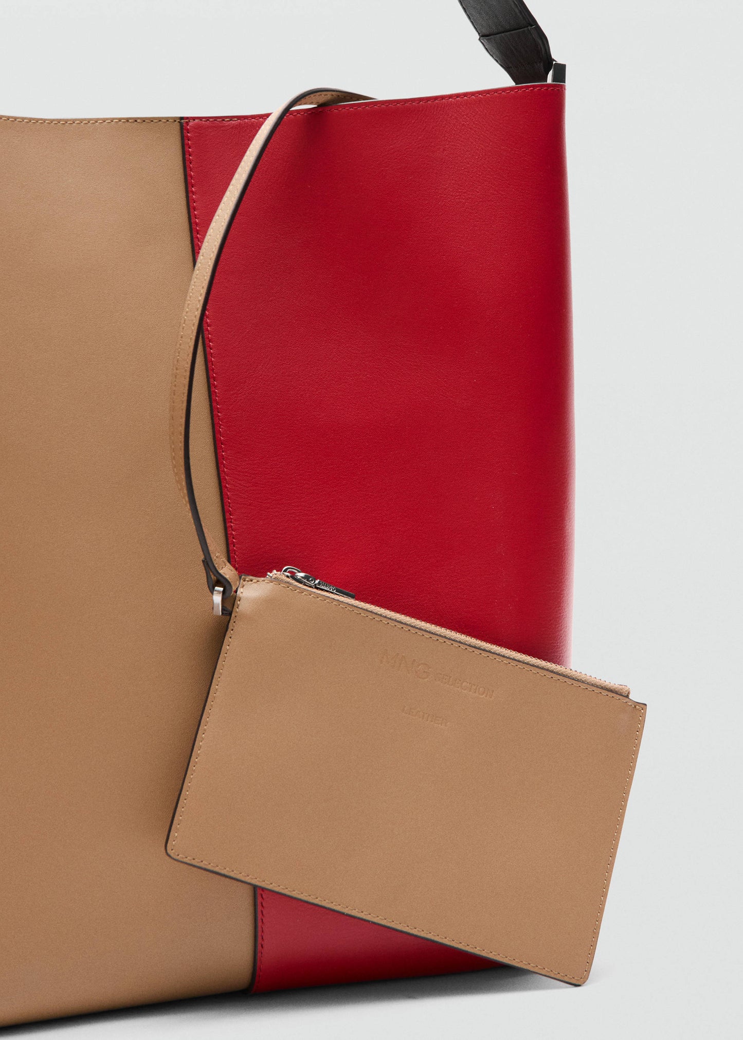 Bicolour leather bucket bag