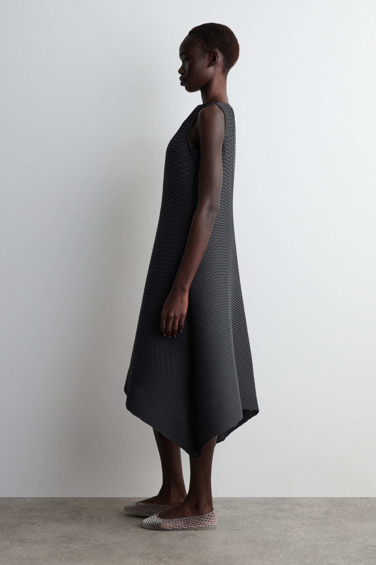 Voluminous Pleated Midi Dress