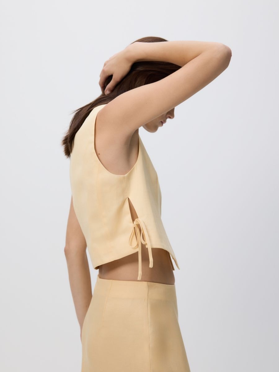 Linen blend vest