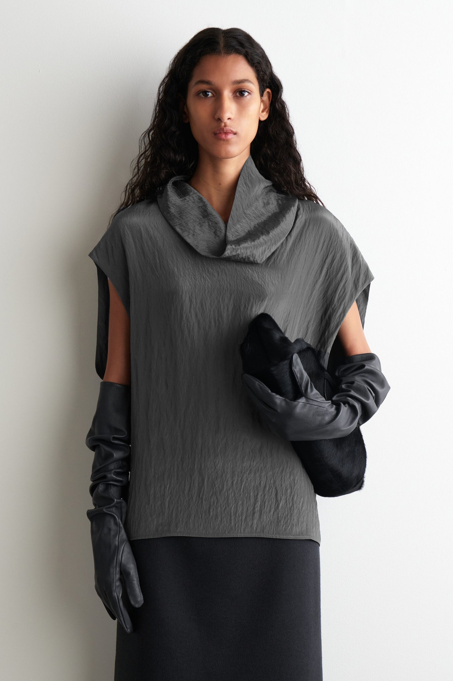Elongated Nappa Gloves