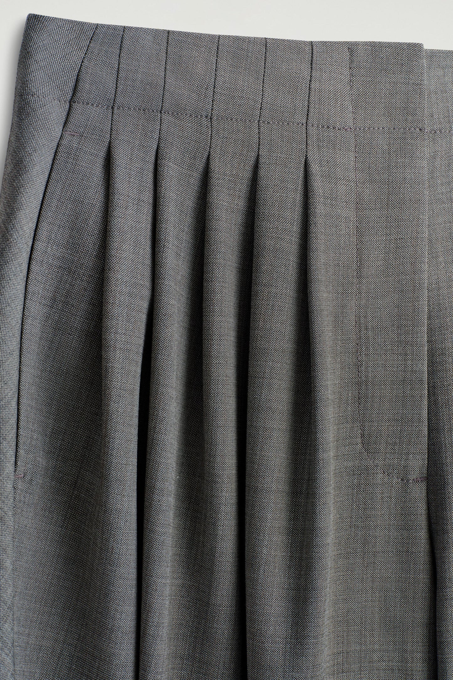 Pleated Wool-Blend Balloon-Leg Trousers