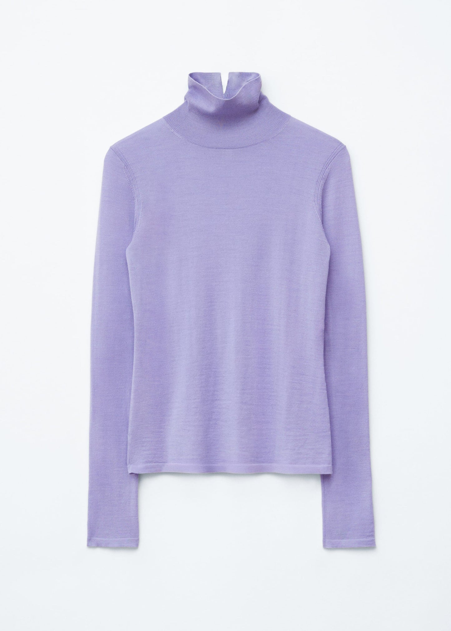 Thin-Knit Wool Turtleneck