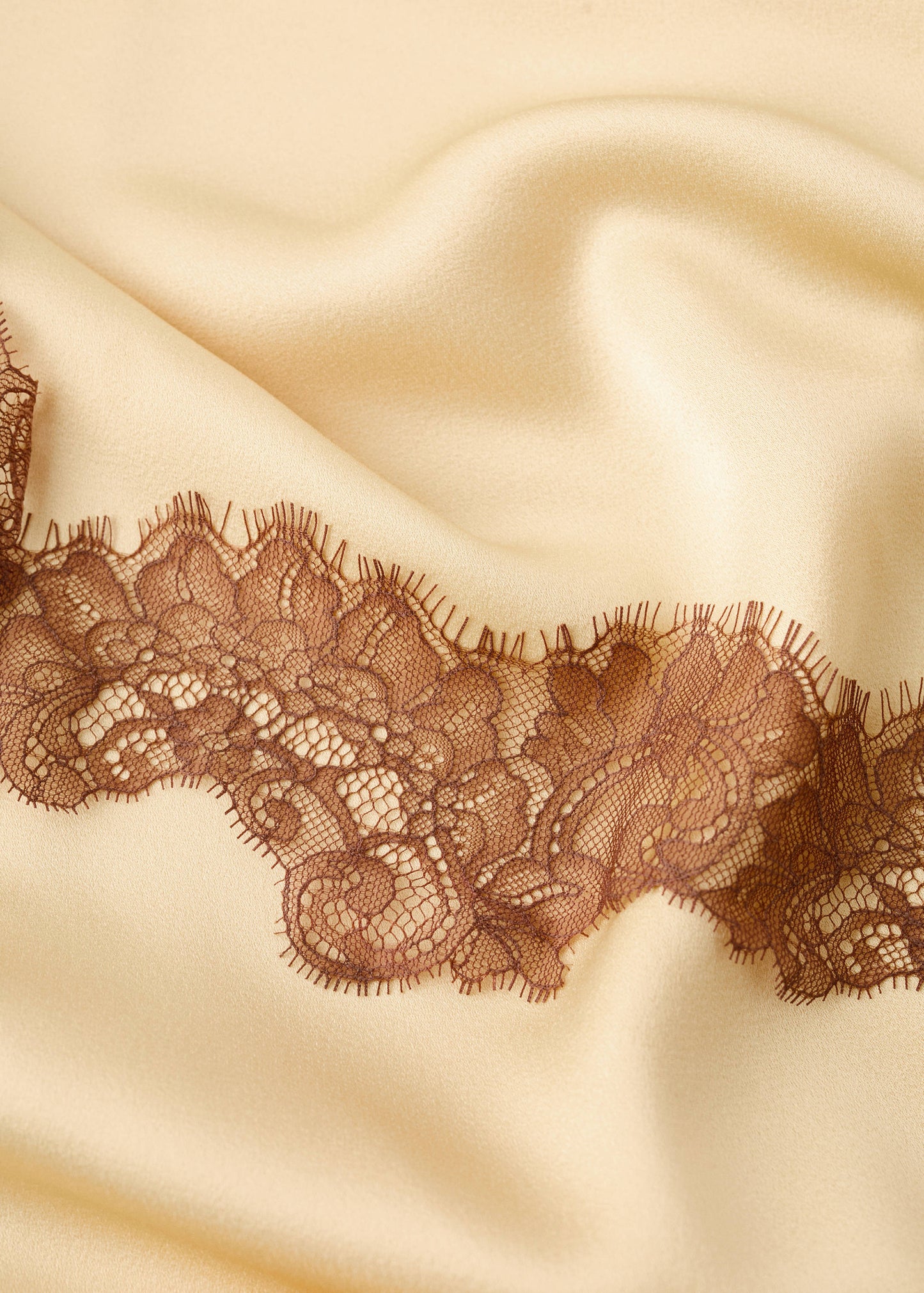 Satin lace dress with lace trim