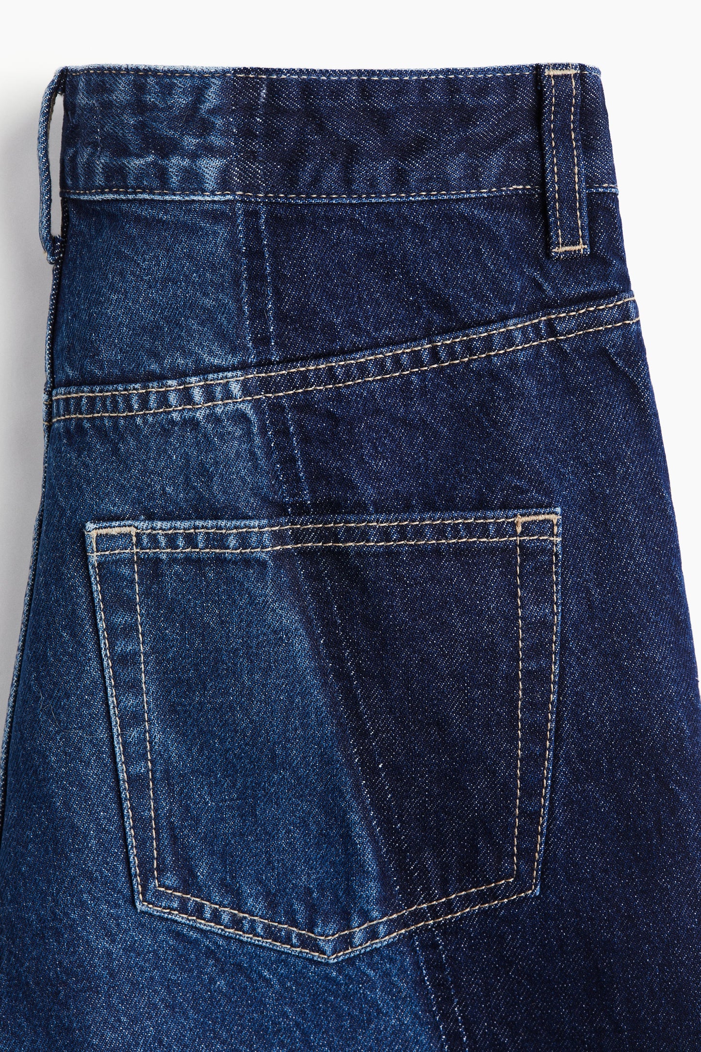 Two-toned straight-leg jeans