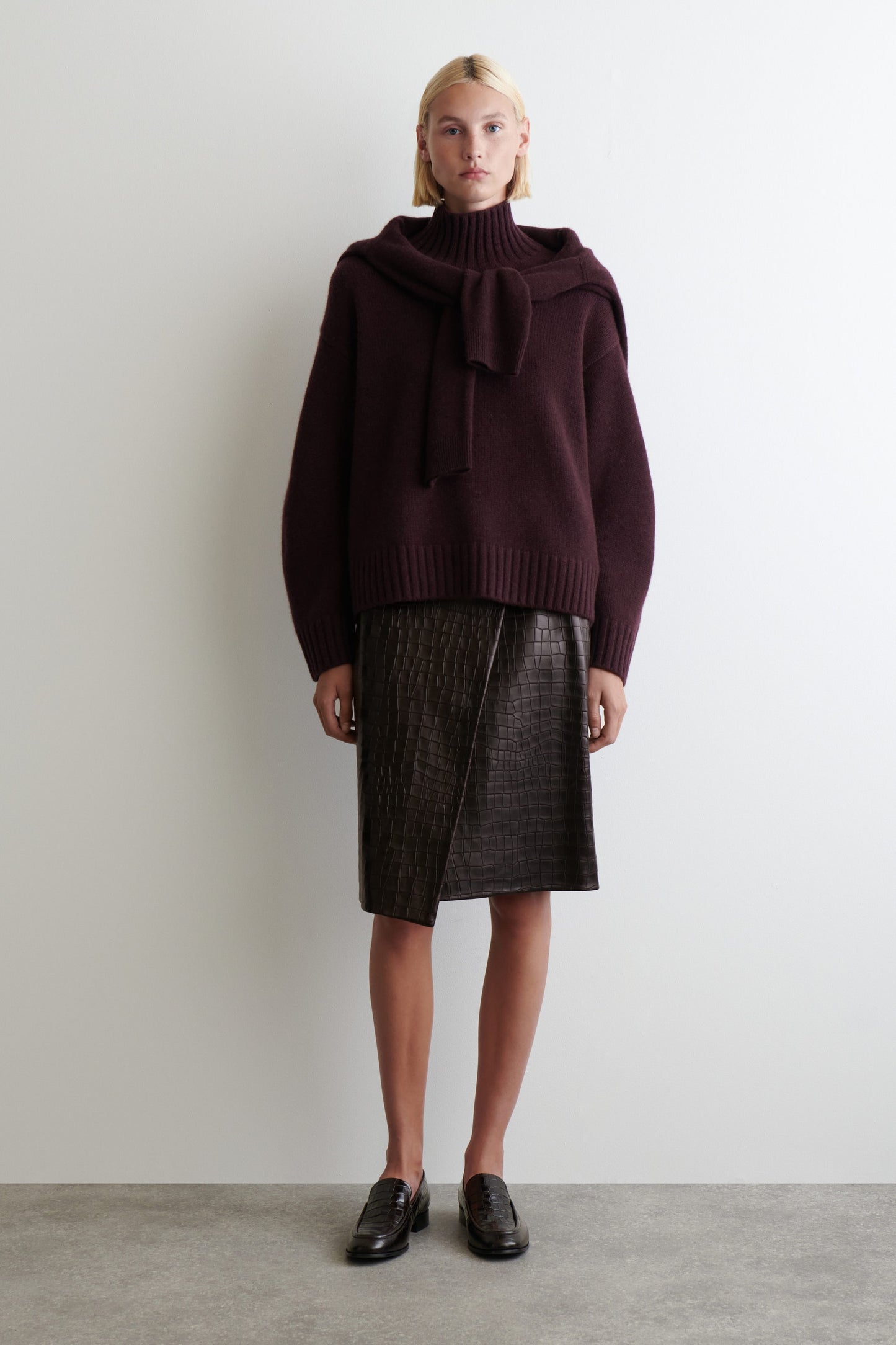 Cashmere Funnel-Neck Jumper