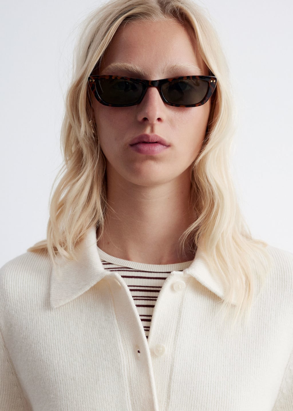 Knitted Short-Sleeve Cardigan