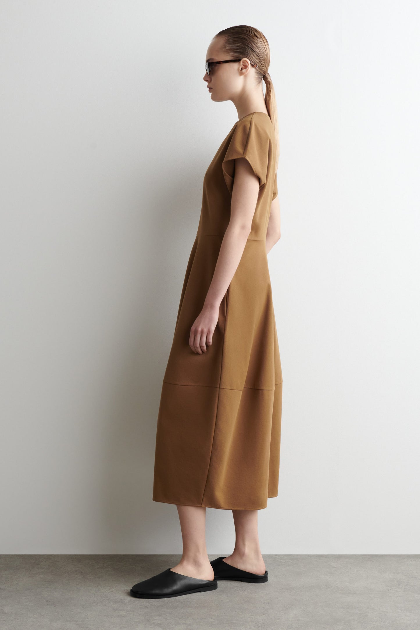 Sculpted cotton midi dress