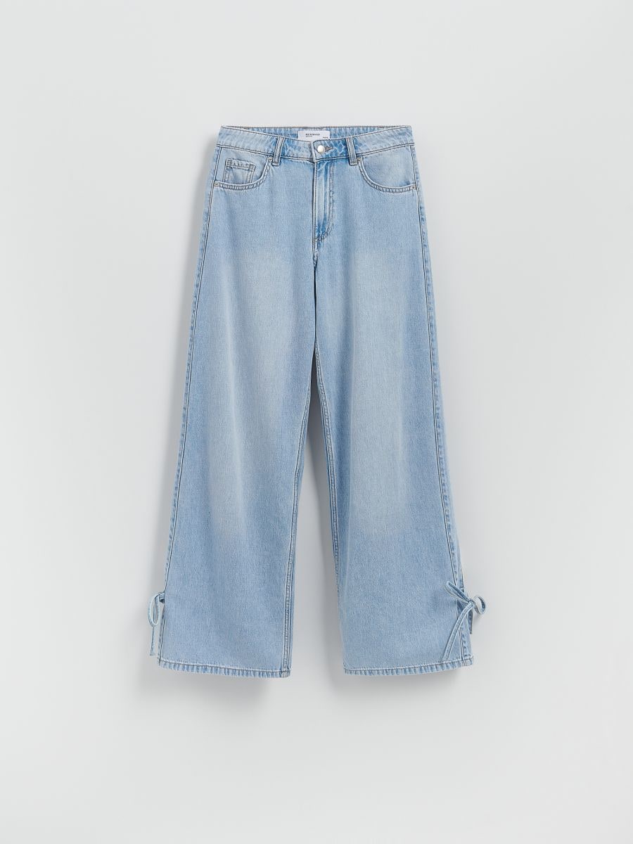 Wide-leg jeans with bows
