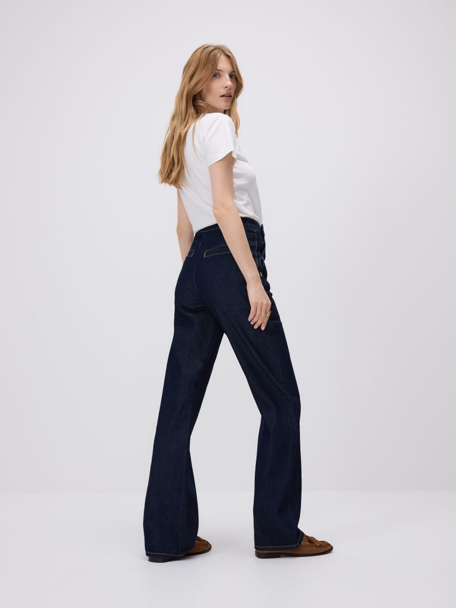 Wide leg jeans