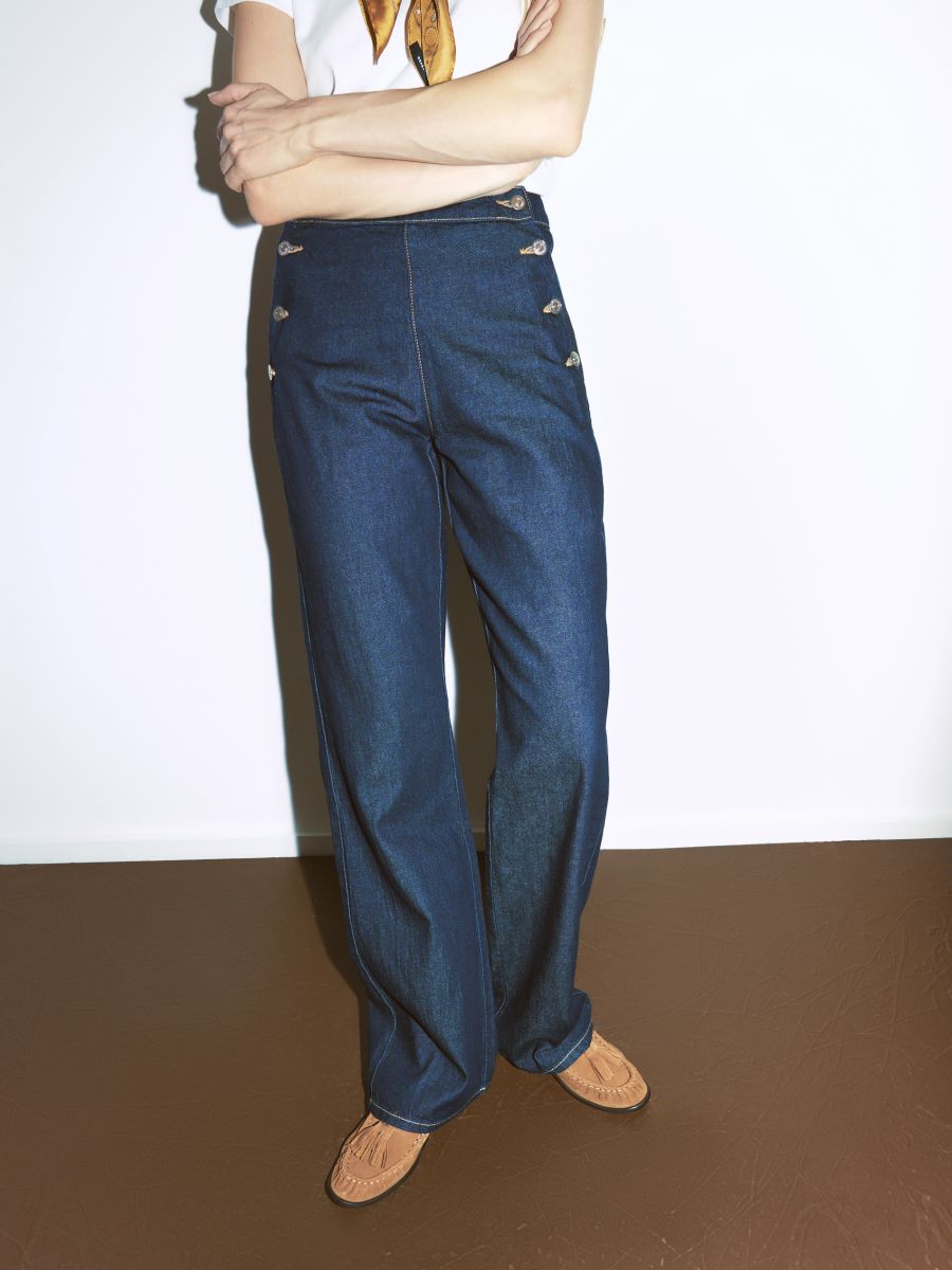 Wide leg jeans