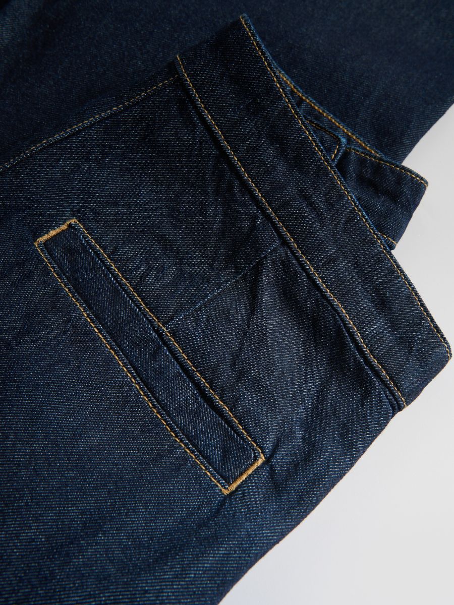 Wide leg jeans